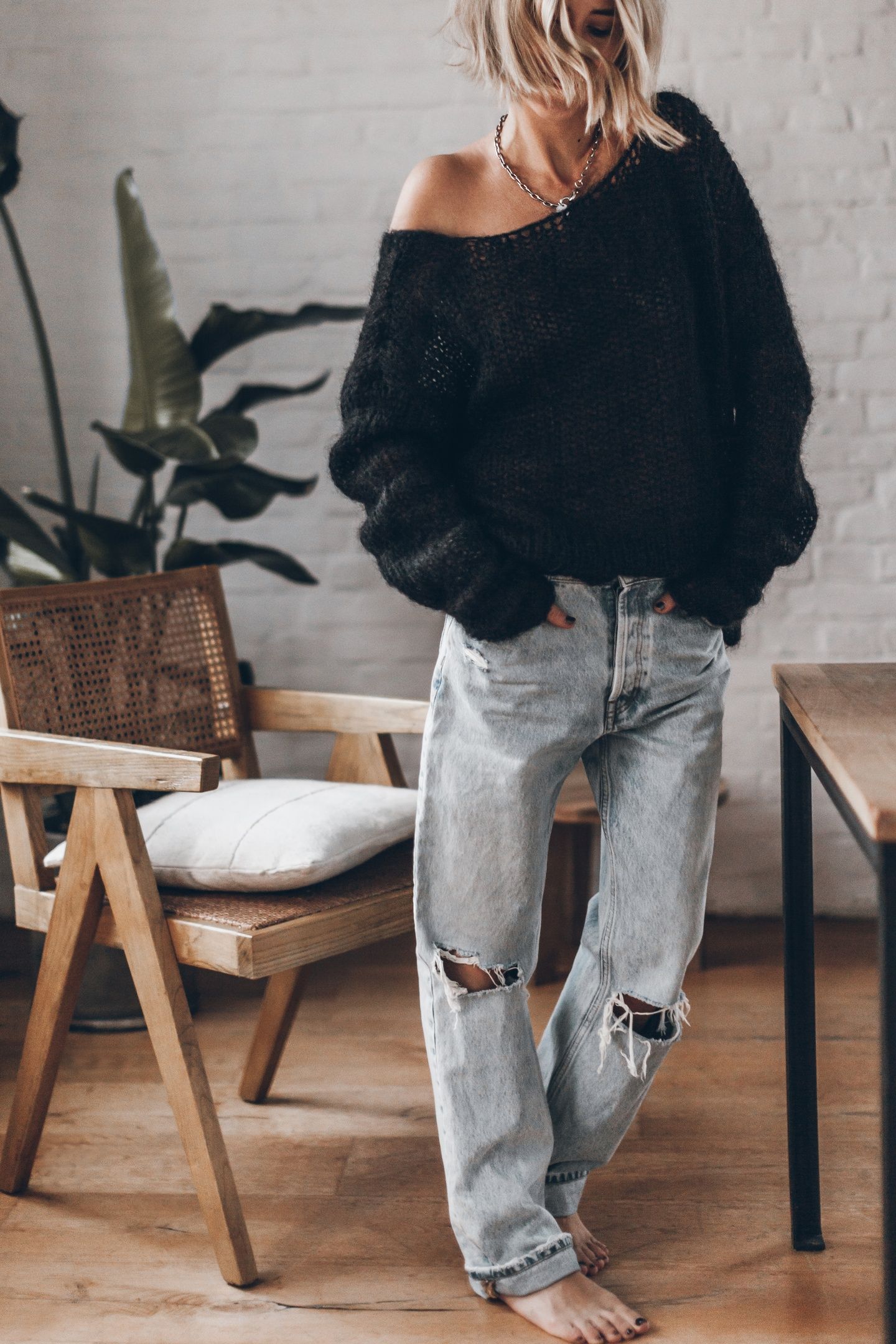 THE BLACK MOHAIR KNITTED SWEATER BLACK 2
