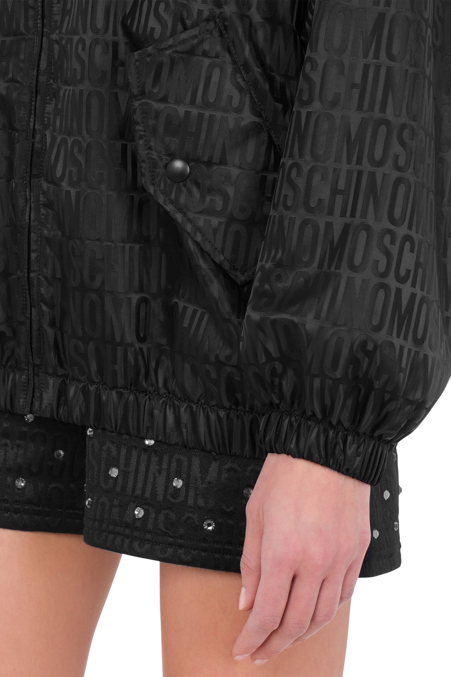 WINDBREAKER IN NYLON ALLOVER LOGO BLACK 3