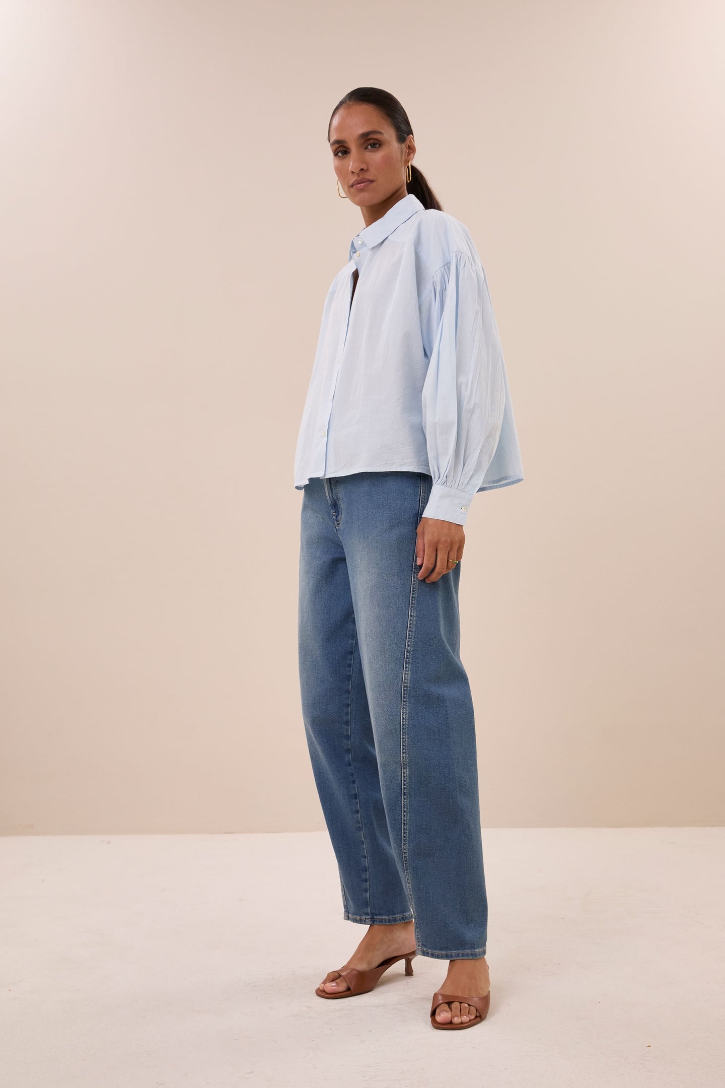 SARAH CHAMBRAY BLOUSE LIGHT BLUE 4