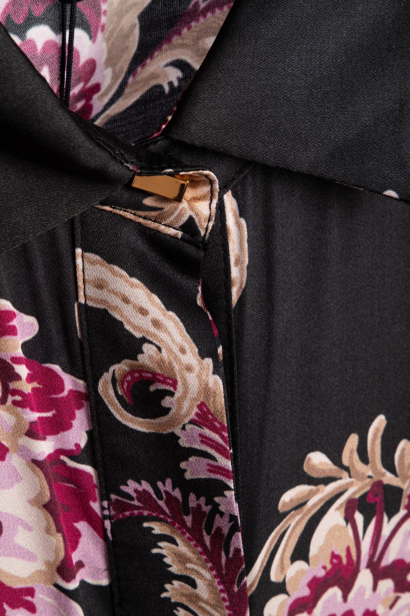 NEW MELISSA SHIRT FLORAL PAISLEY BLACK 4