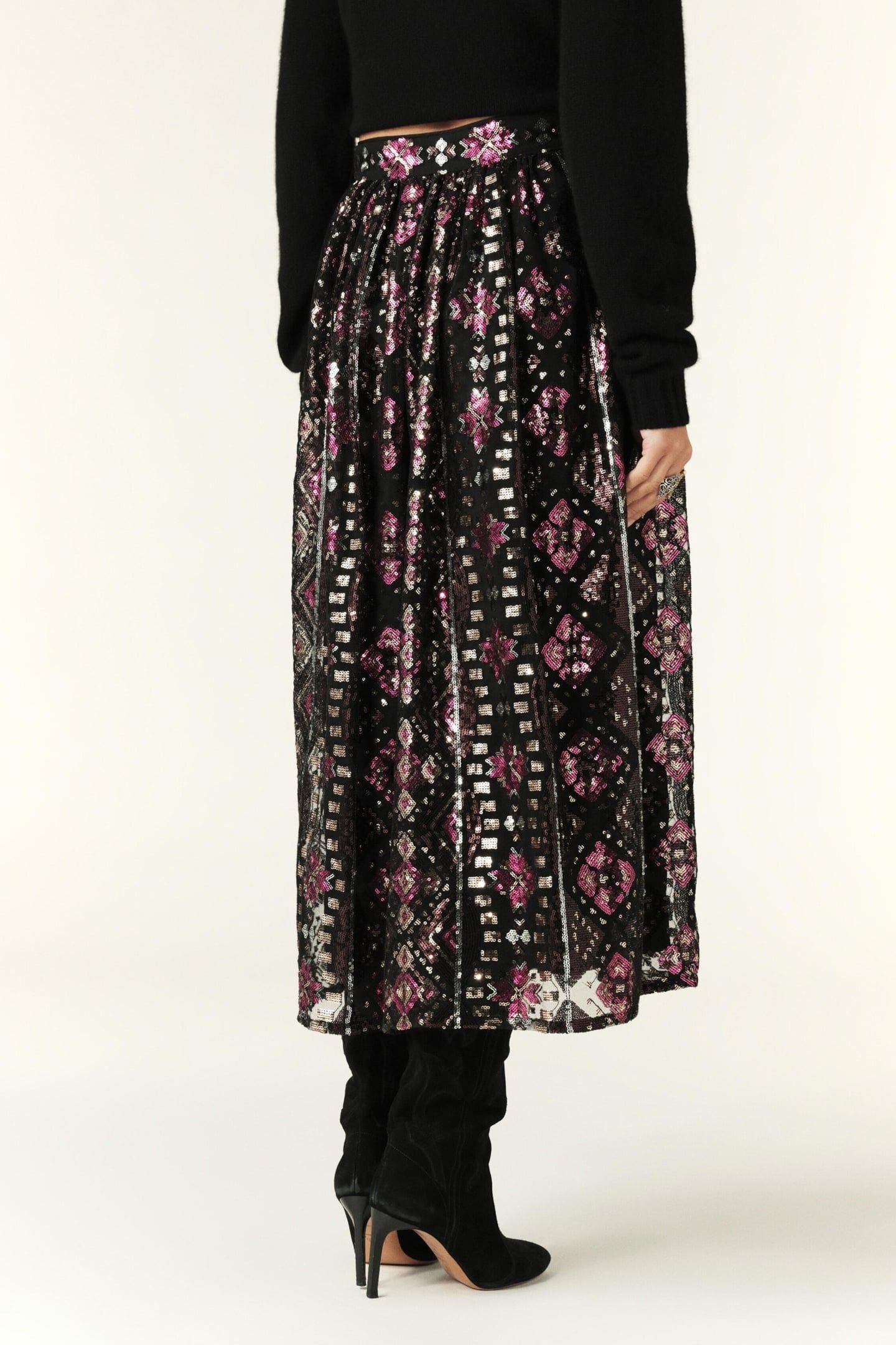 MID-LENGTH SKIRT BLACK 2