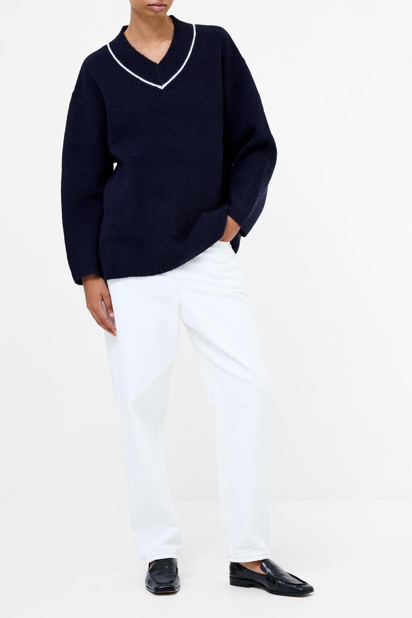 KEZIA VERTICAL V NK JUMPER NAVY/W.WHITE 1
