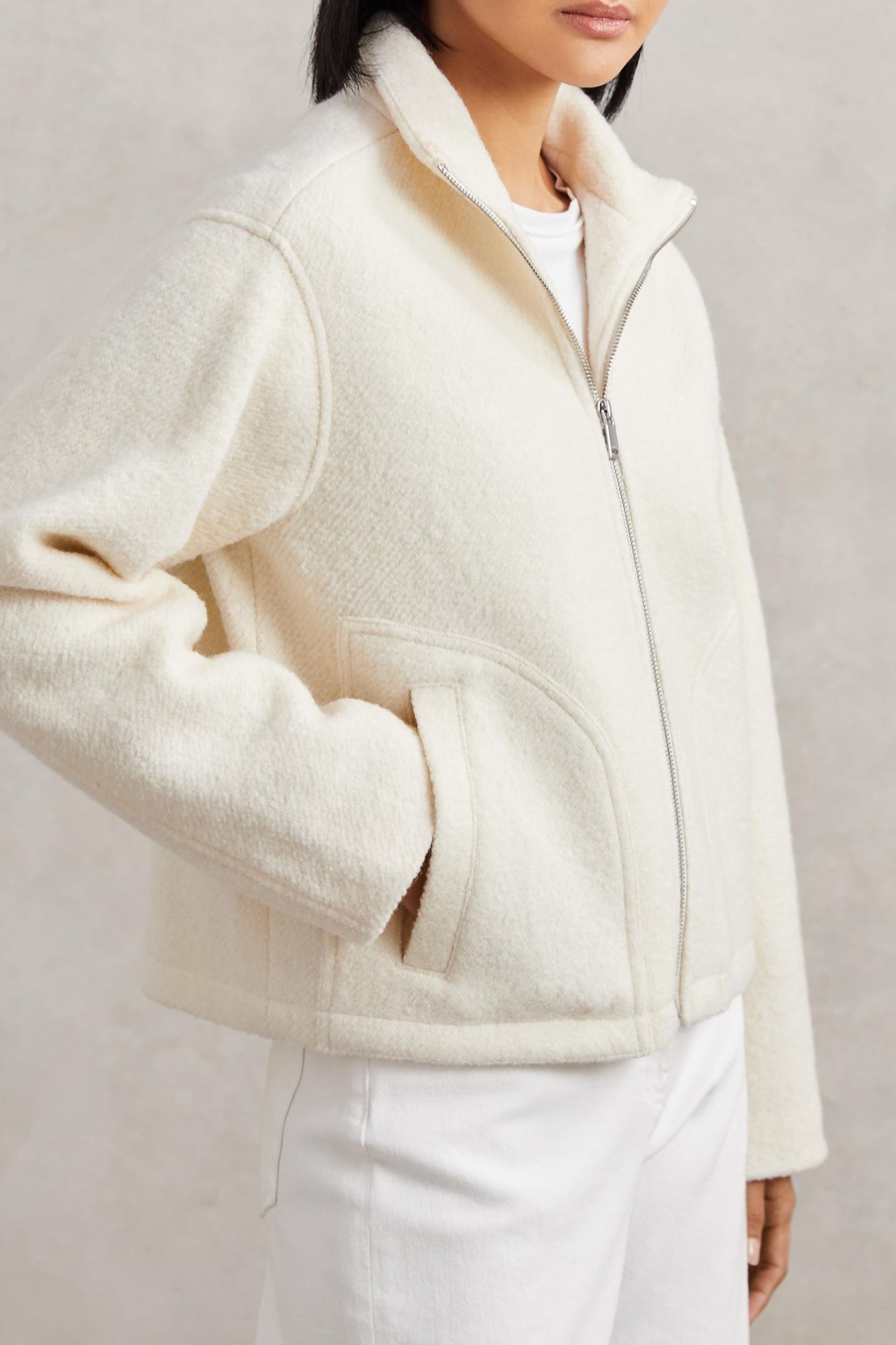 KNITTED JACKET CREAM 3