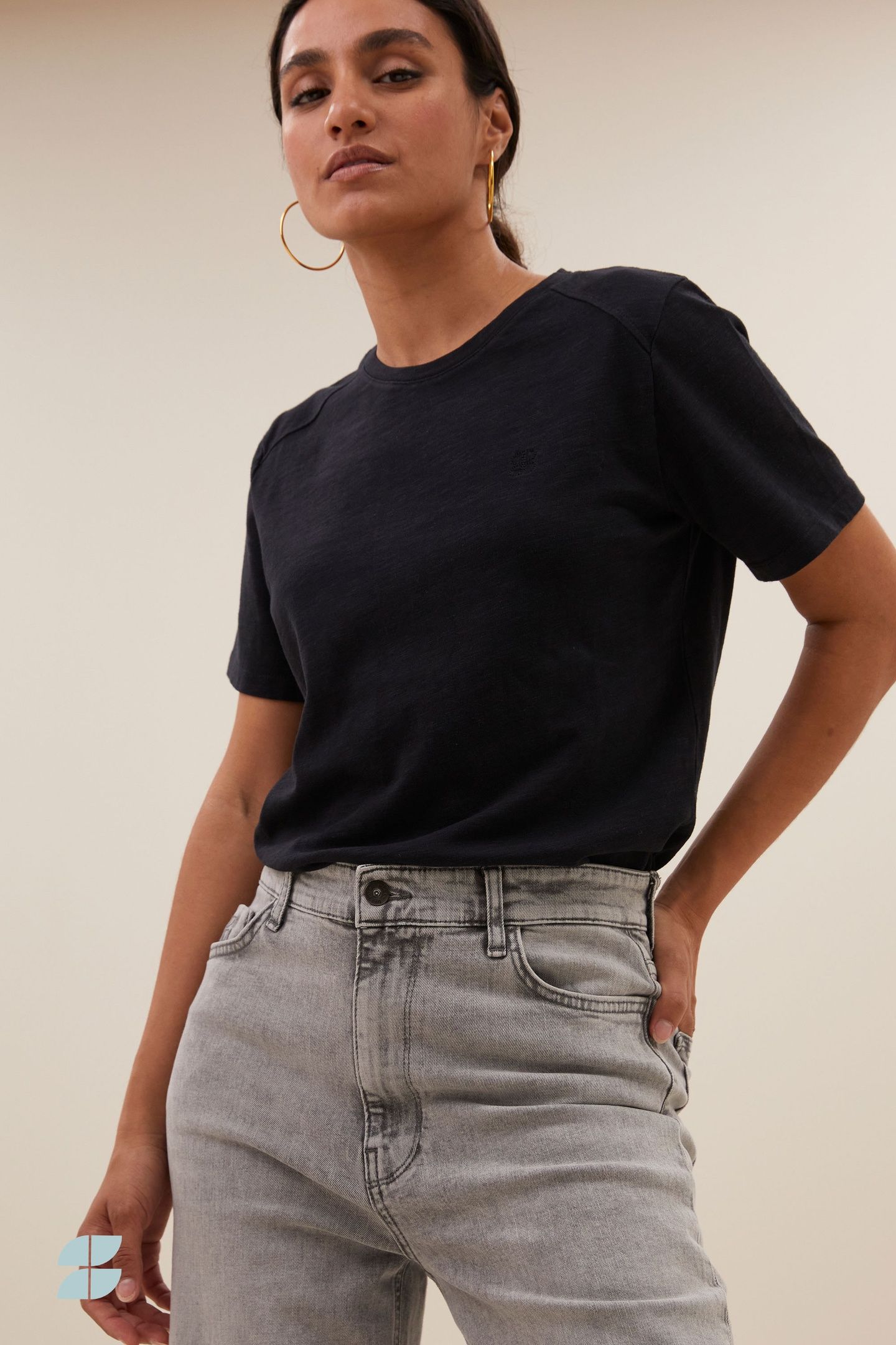 HOLY LOGO TOP JET BLACK 5