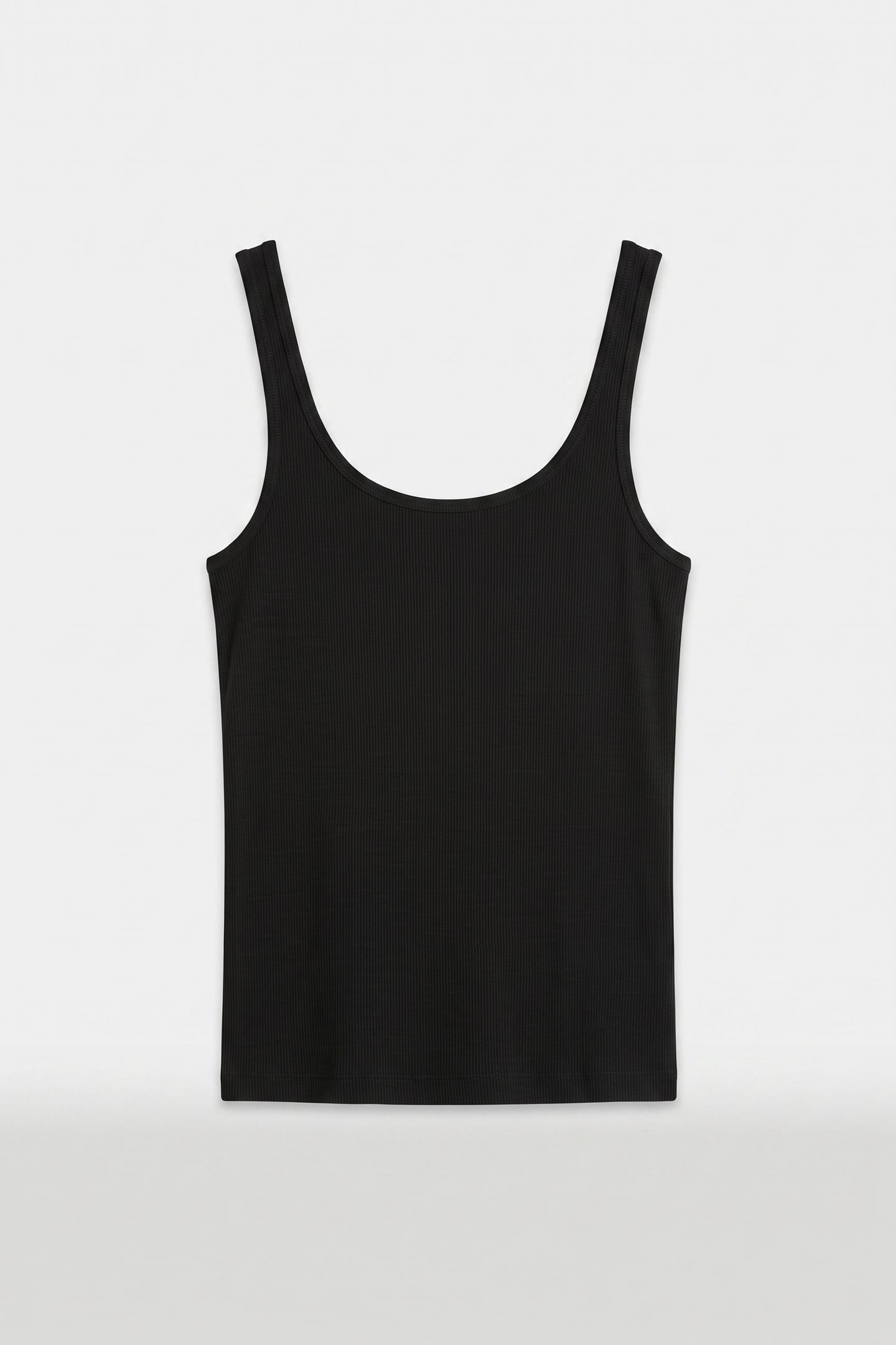 INGE CO RIB TANK BLACK 3