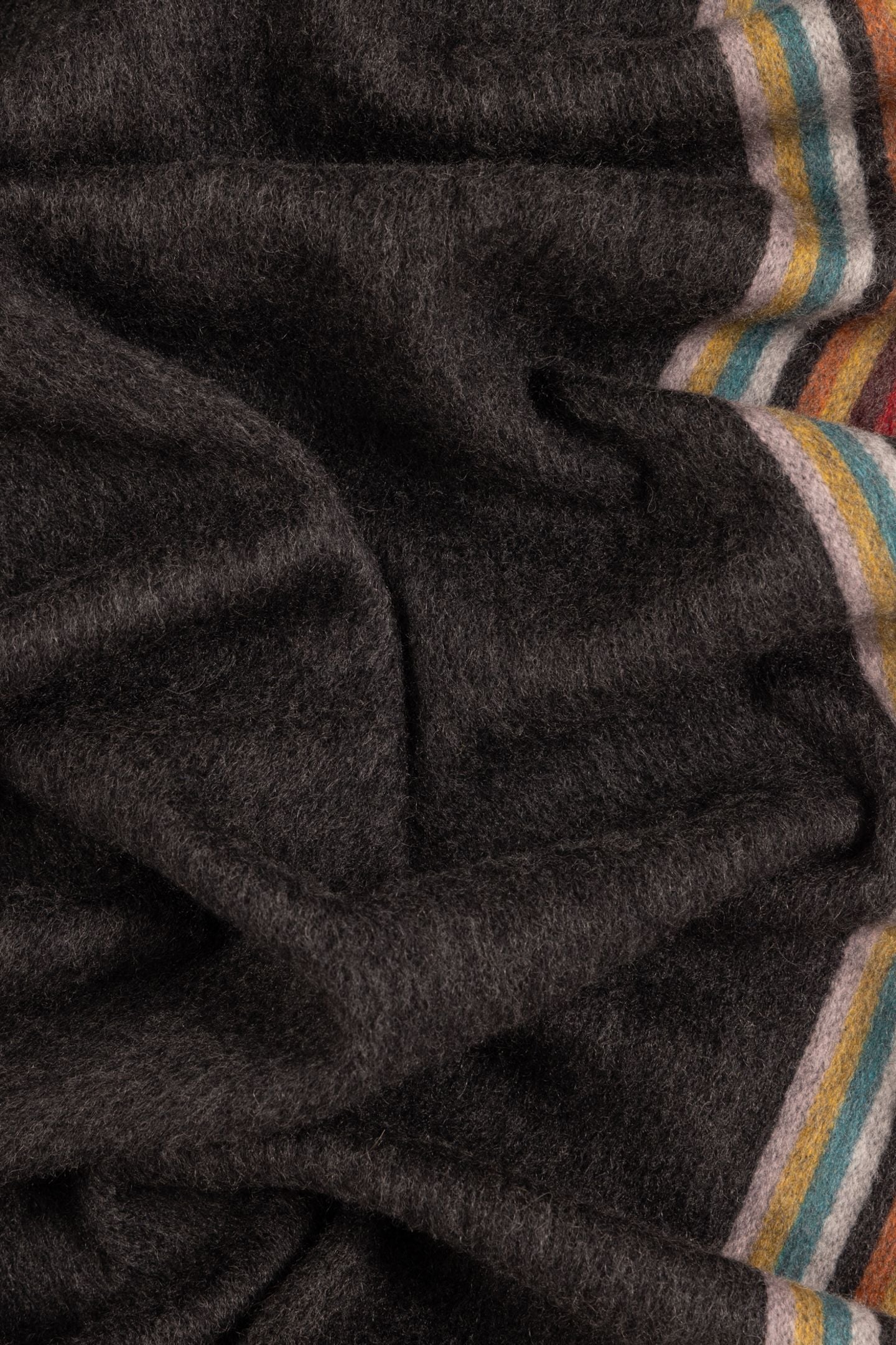 MEN SCARF SIG WOVEN EDGE BLACK 5