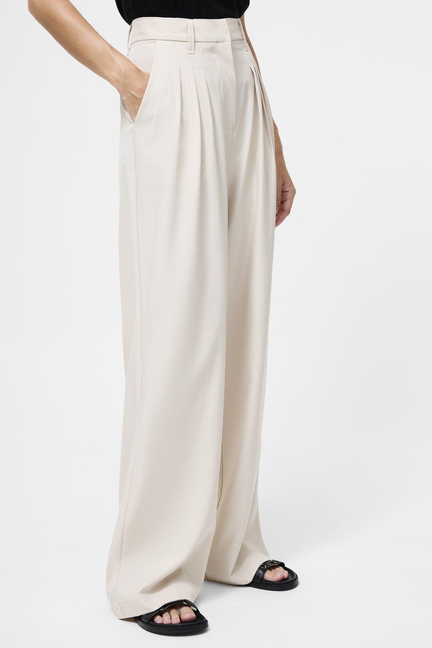IMOLA TAILORED TRIPLE PLEAT SANDSHELL SANDSHELL 3