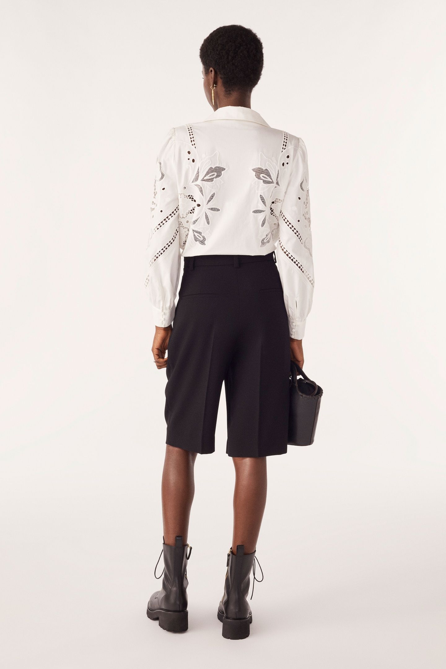 BERMUDA SHORT BLACK 2
