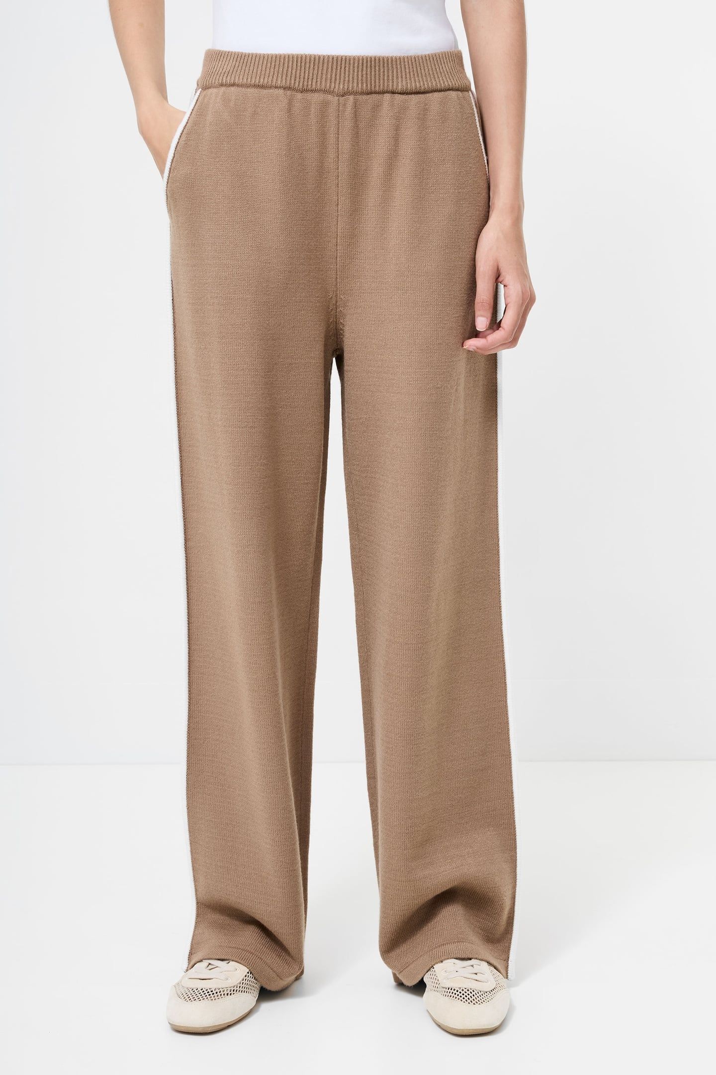 JORDAN WIDE LEG TRSR CAMEL/PORCELAIN CRM 1