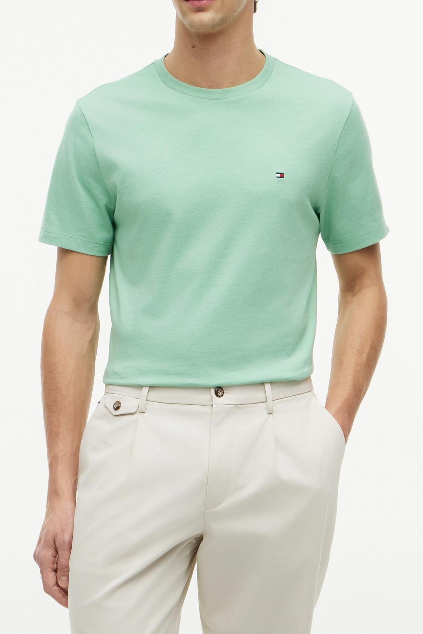 FLAG EMBROIDERY T-SHIRT CUT GRASS 2