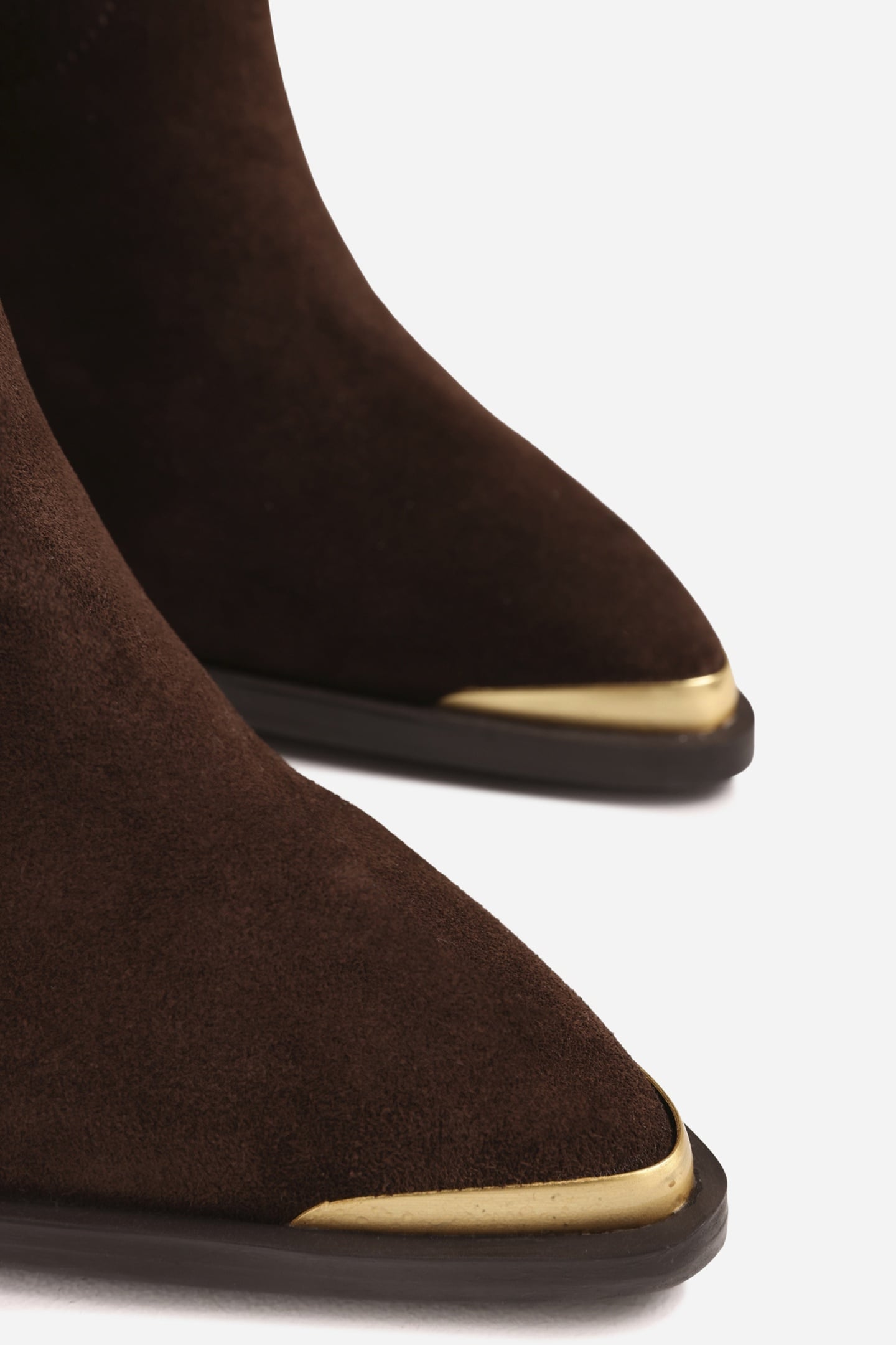 NEW-AMERICANA HIGH BOOT COFFEE BEAN 6
