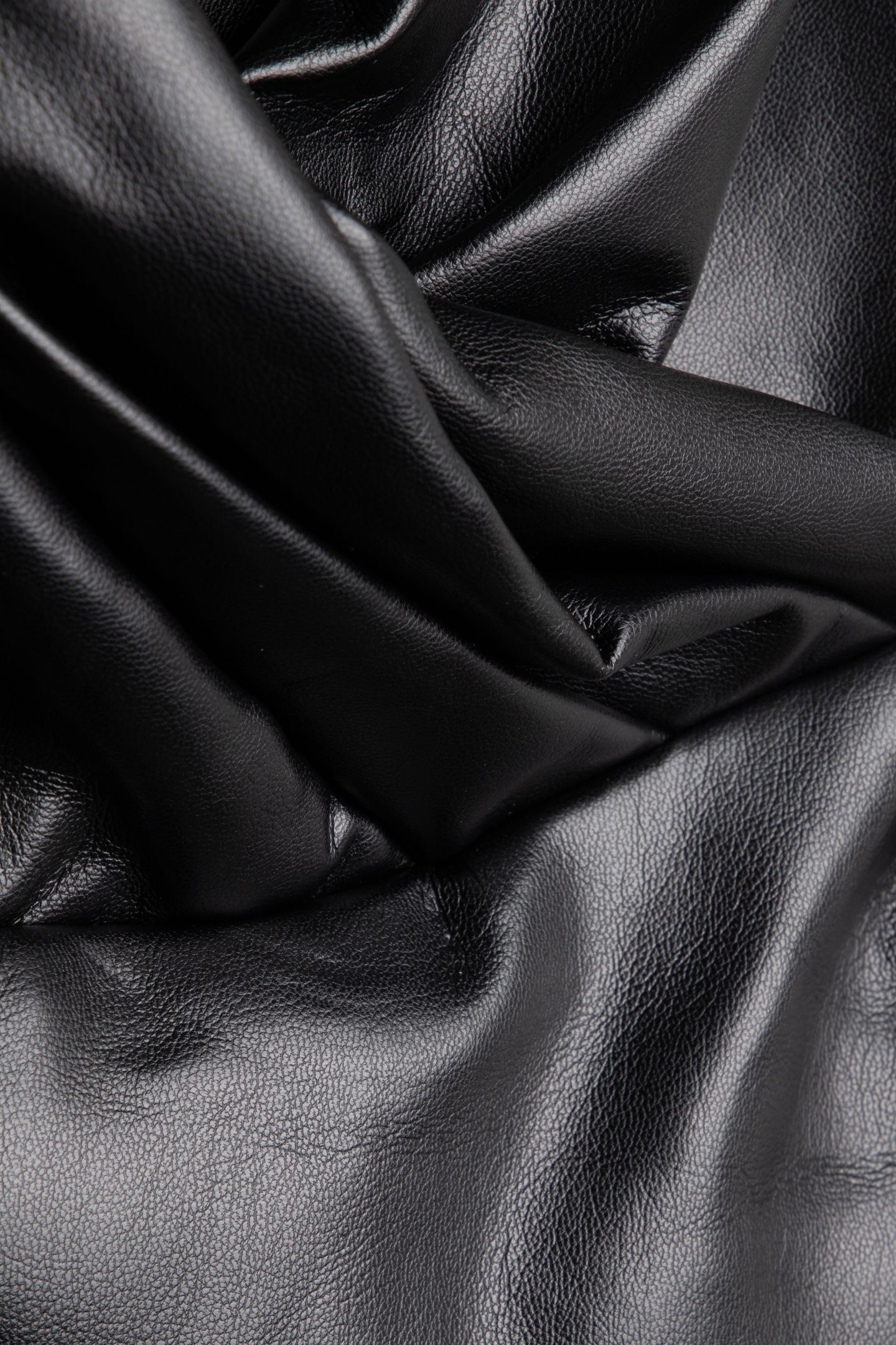 FERGIE SL DRAPED MID JET BLACK A996 4