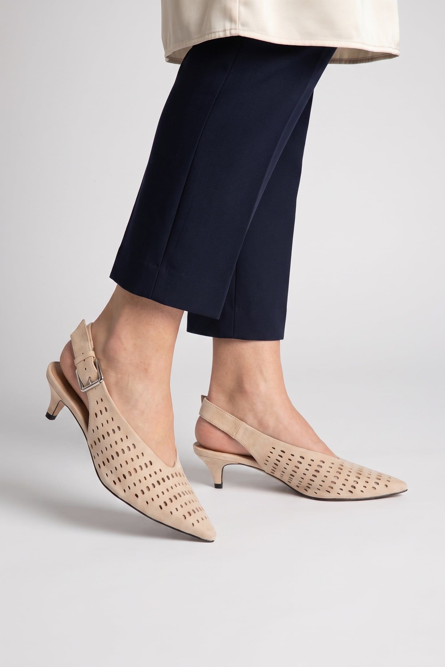 MOLLY PUMP BEIGE 2