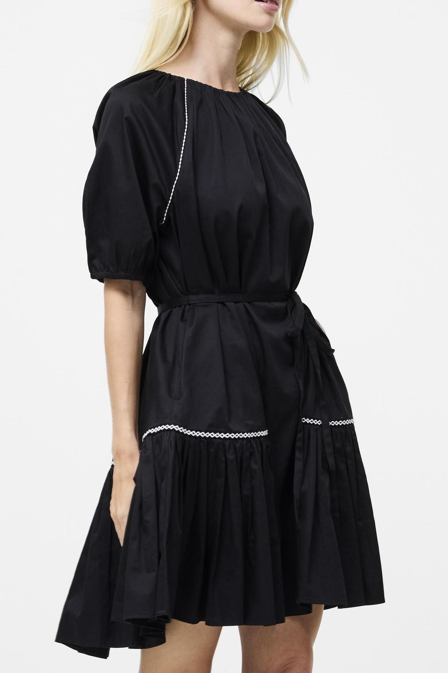 ALEXIS COTTN PLEATED MINI DRES BLACK 3
