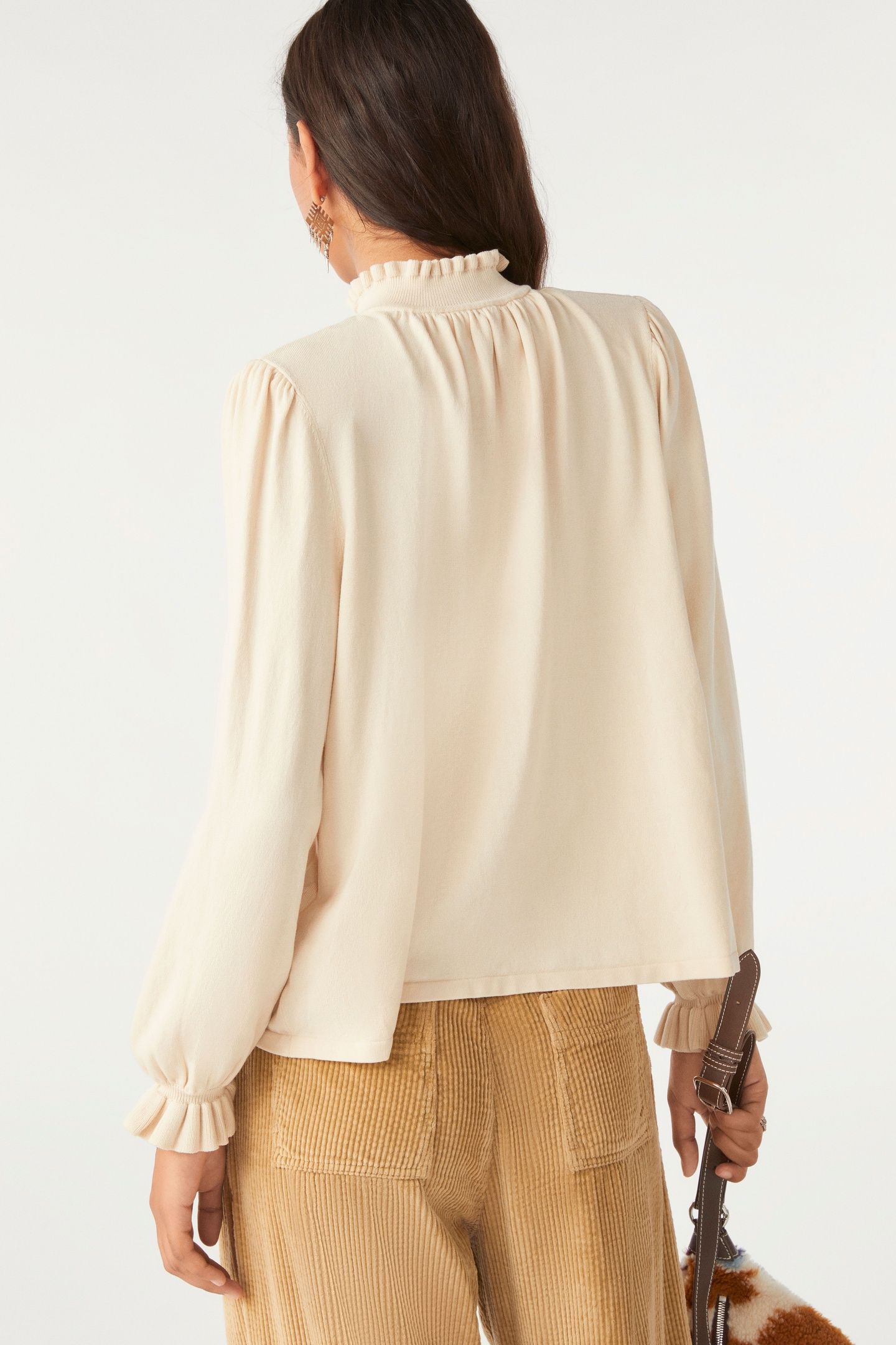 LONG SLEEVES KNIT ECRU 2