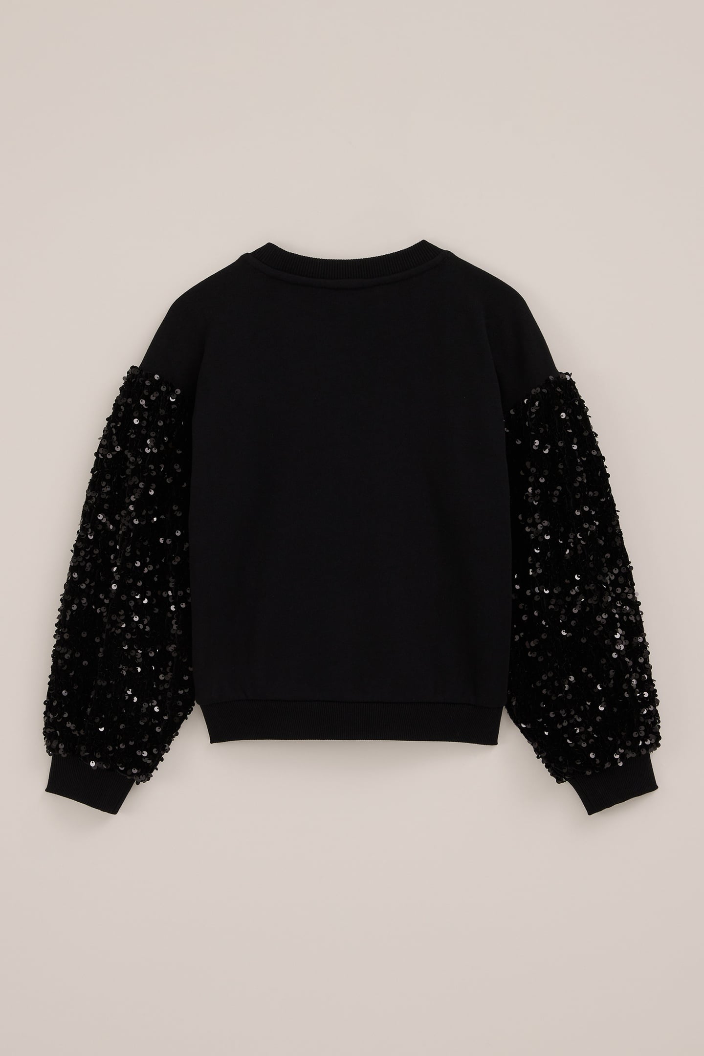 SWEATER BLACK 4