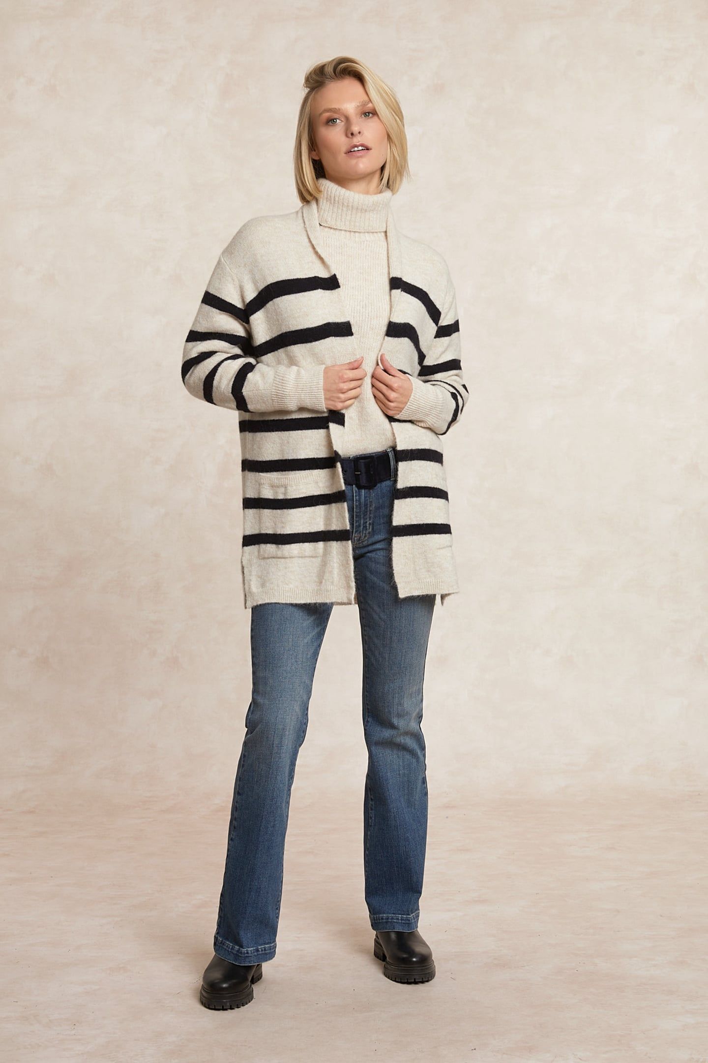 LONG STRIPED V-NECK JERSEY CARDIGAN APPLIED POCKETS OFF WHIT 3