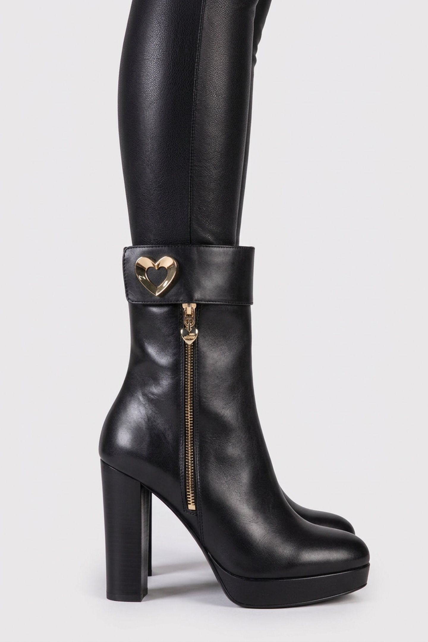 BOOTS BLACK 2