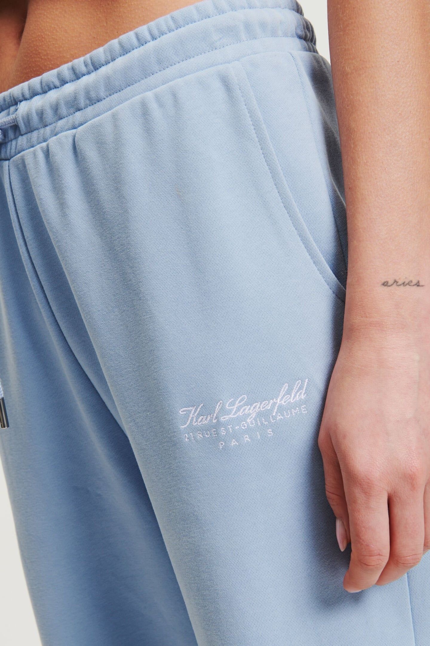HOTEL KARL JOGGER CASHMERE BLUE 8