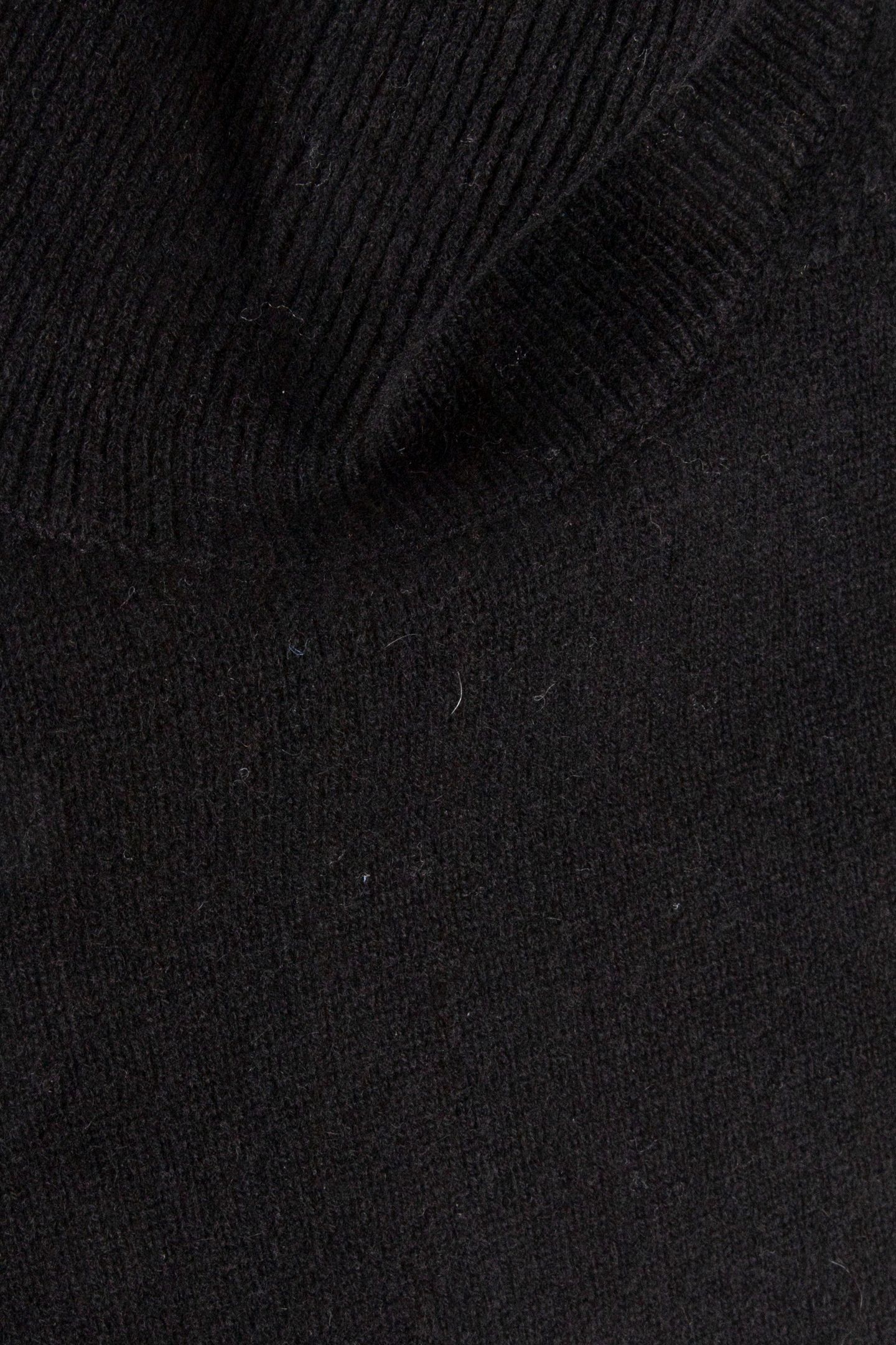CASSIA CASHMERE PONCHO BLACK 4