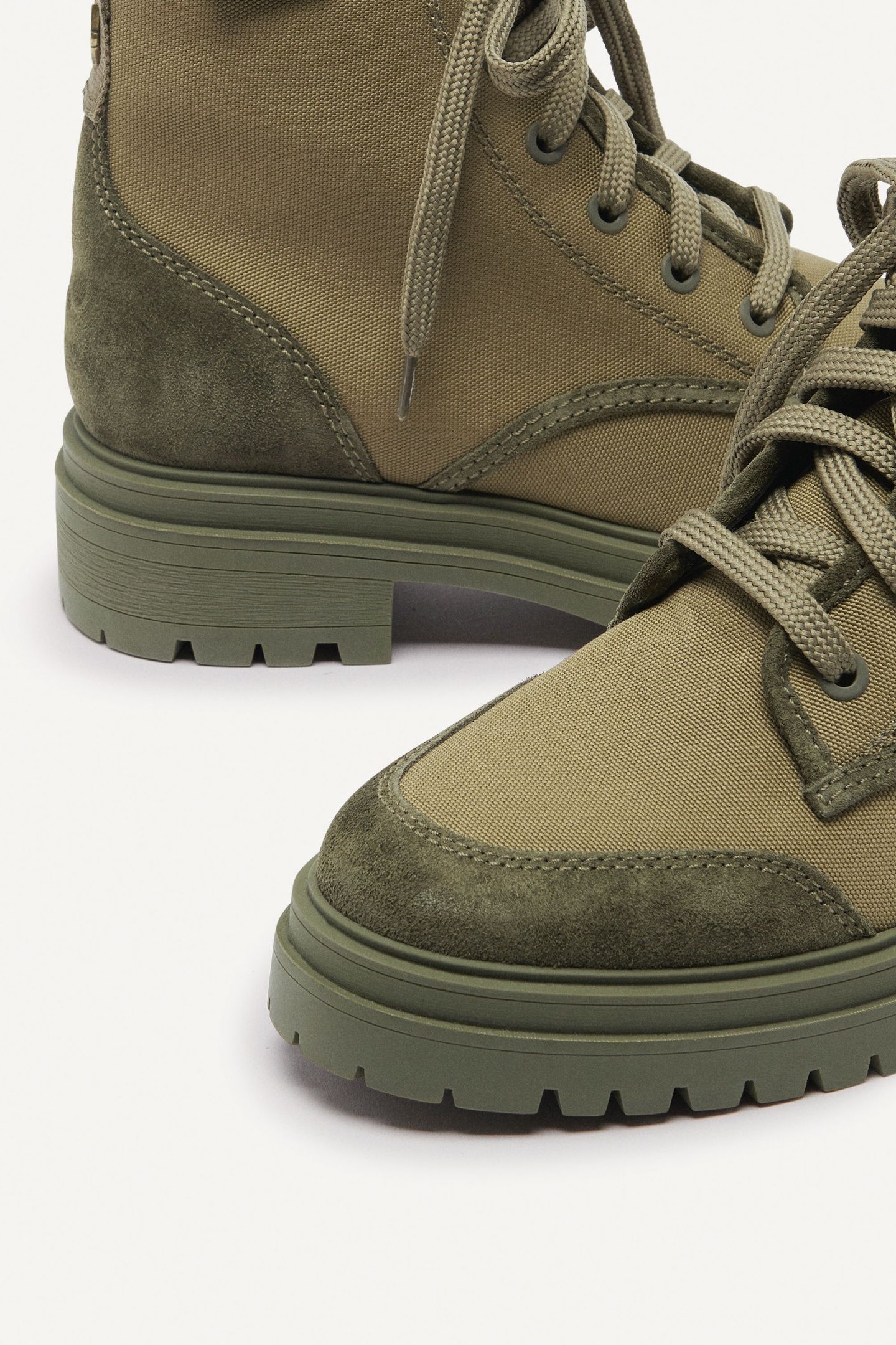 ANKLE BOOTS FORET 4