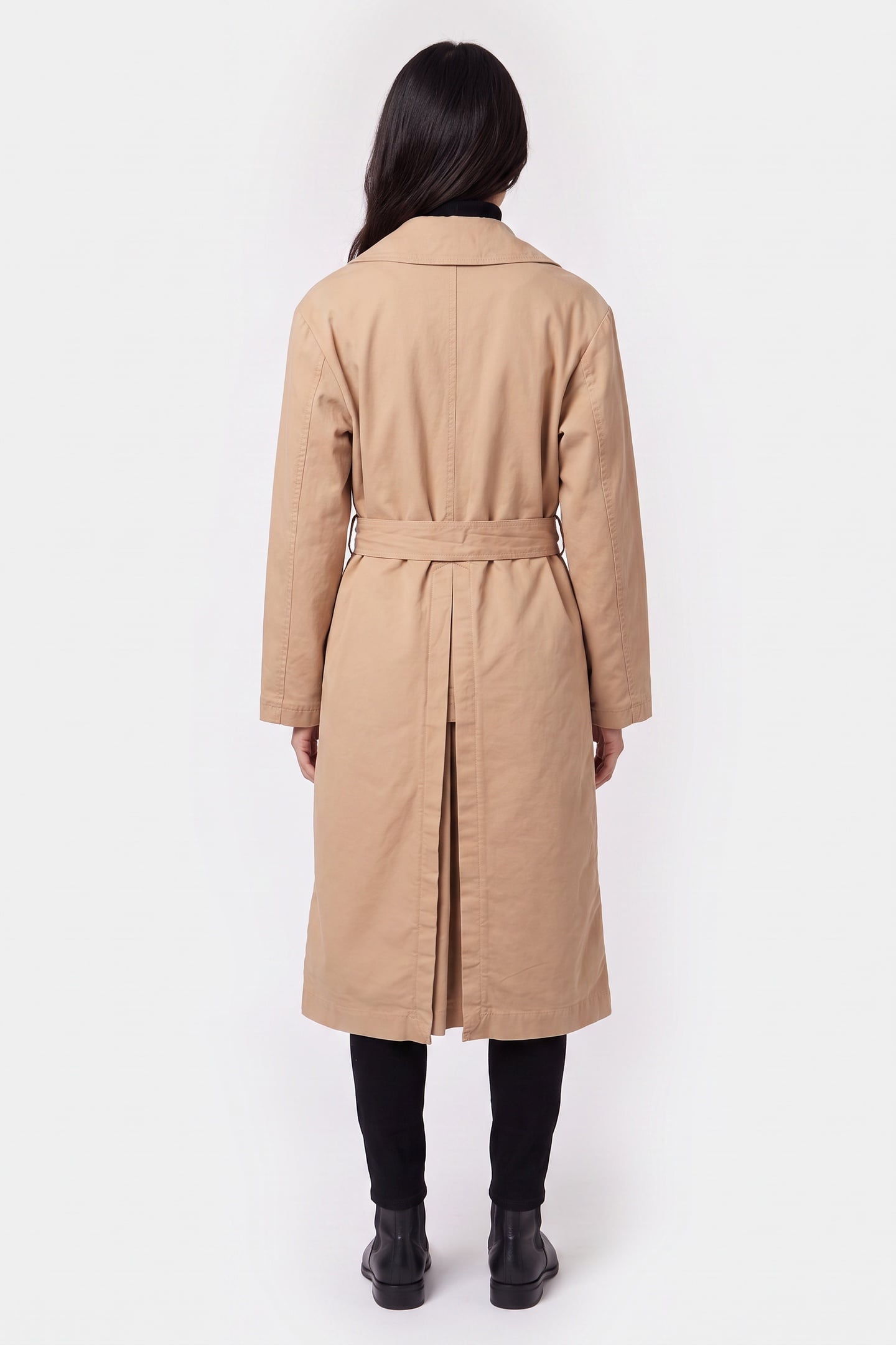 OUTERWEAR BEIGE 2