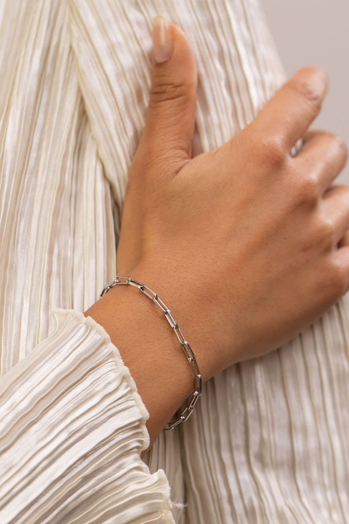 WAINA ARMBAND SILVER 2