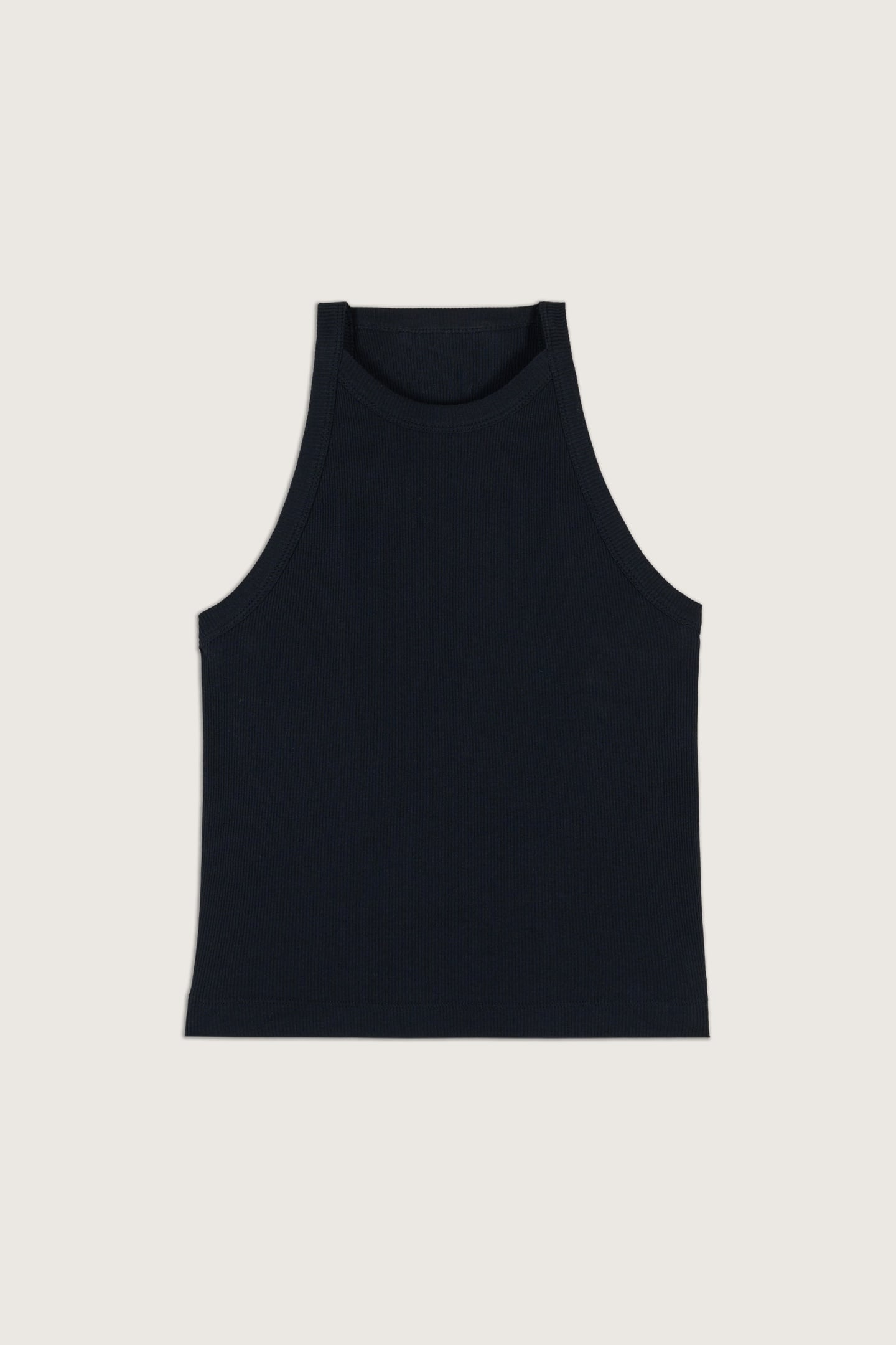 SLEEVELESS TEE BLACK 6