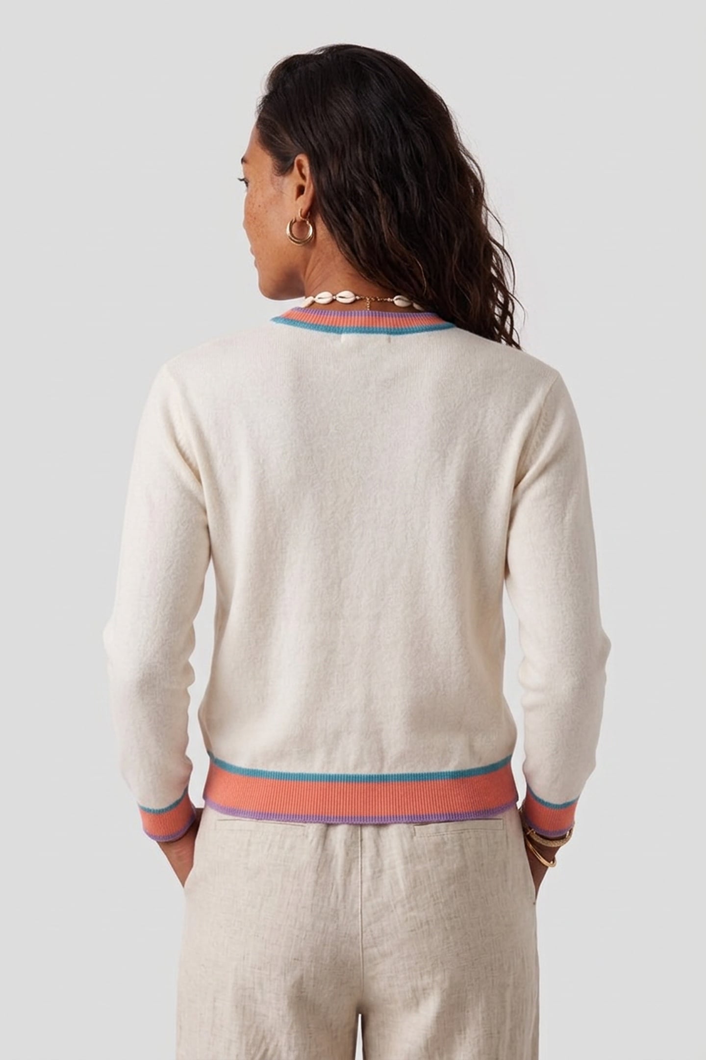 KNITWEAR WHITE 2