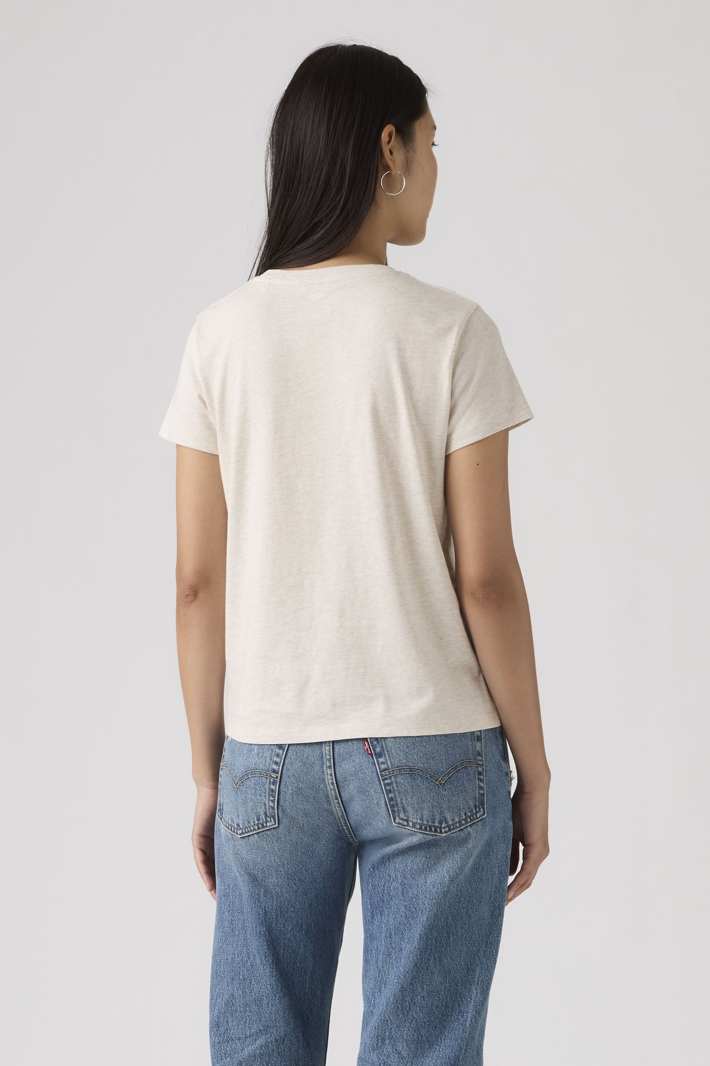 GRAPHIC PERFECT TEE 2