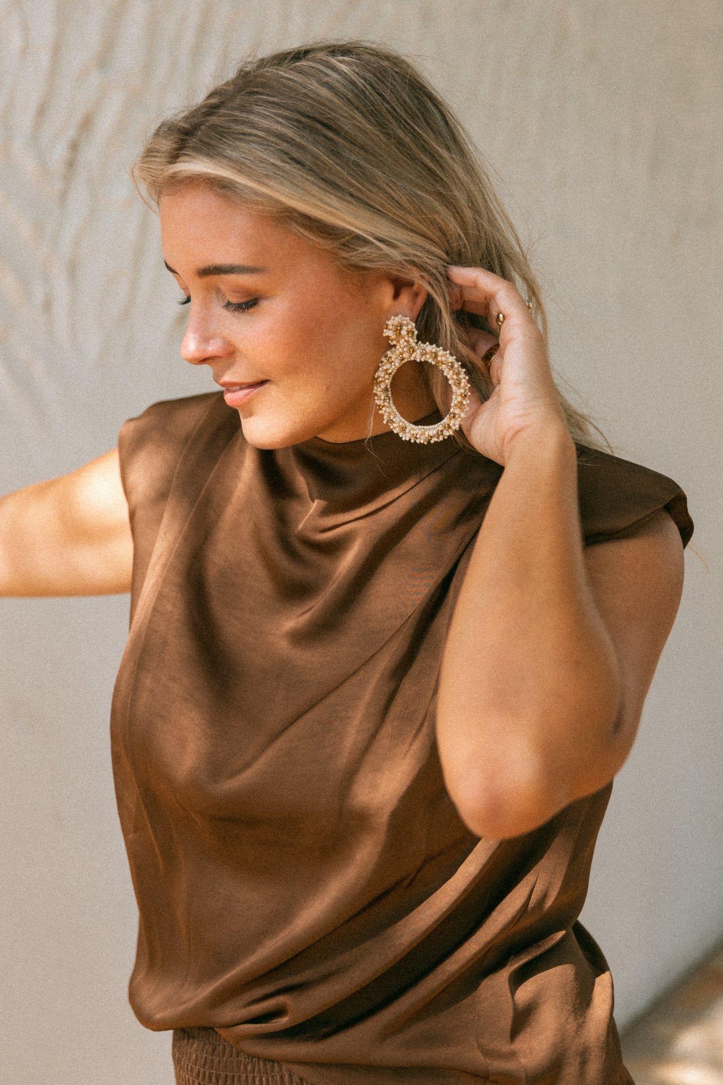 CARIÑO TOP DARK BROWN 4