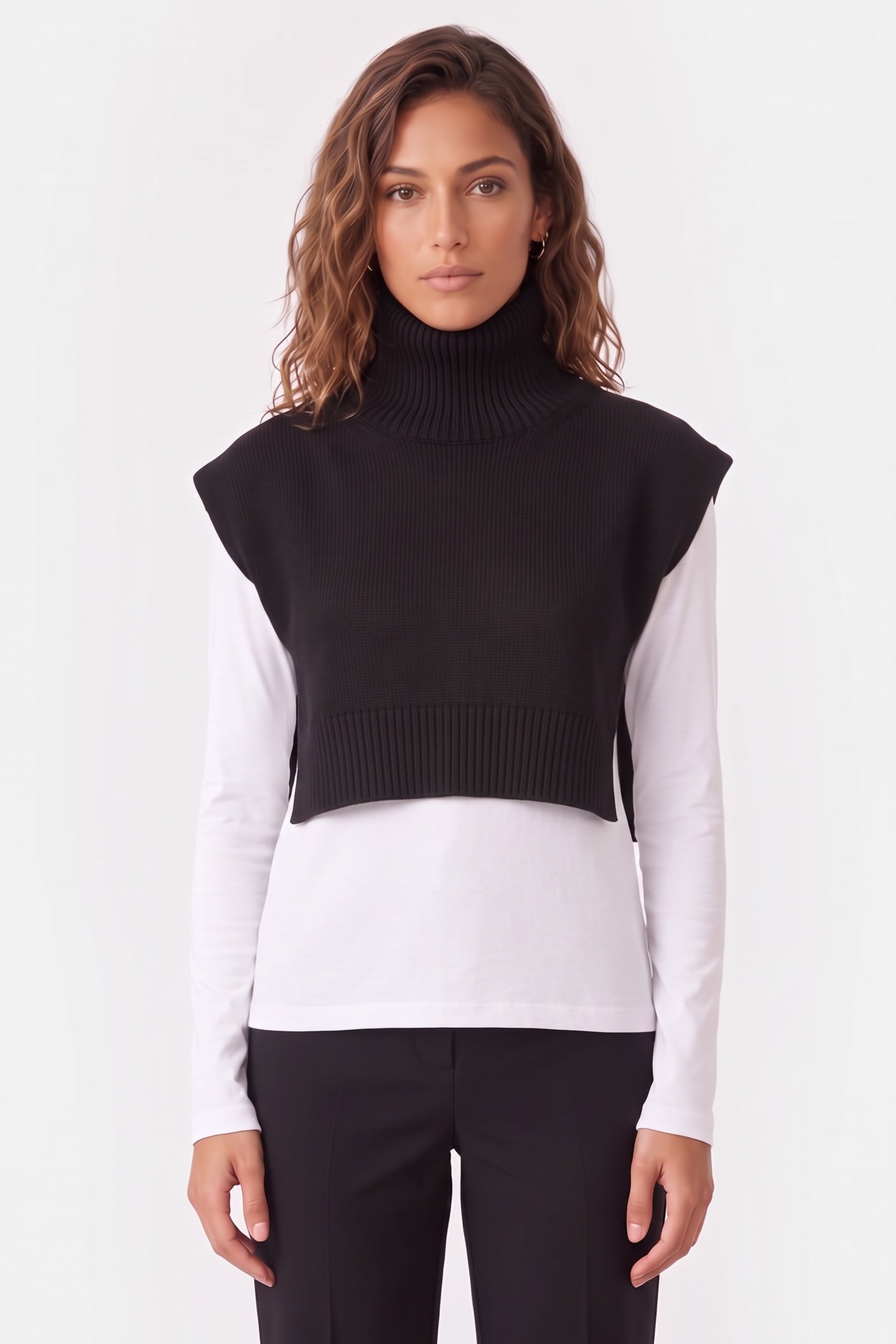 AIDA WOOL CAPE BLACK 1