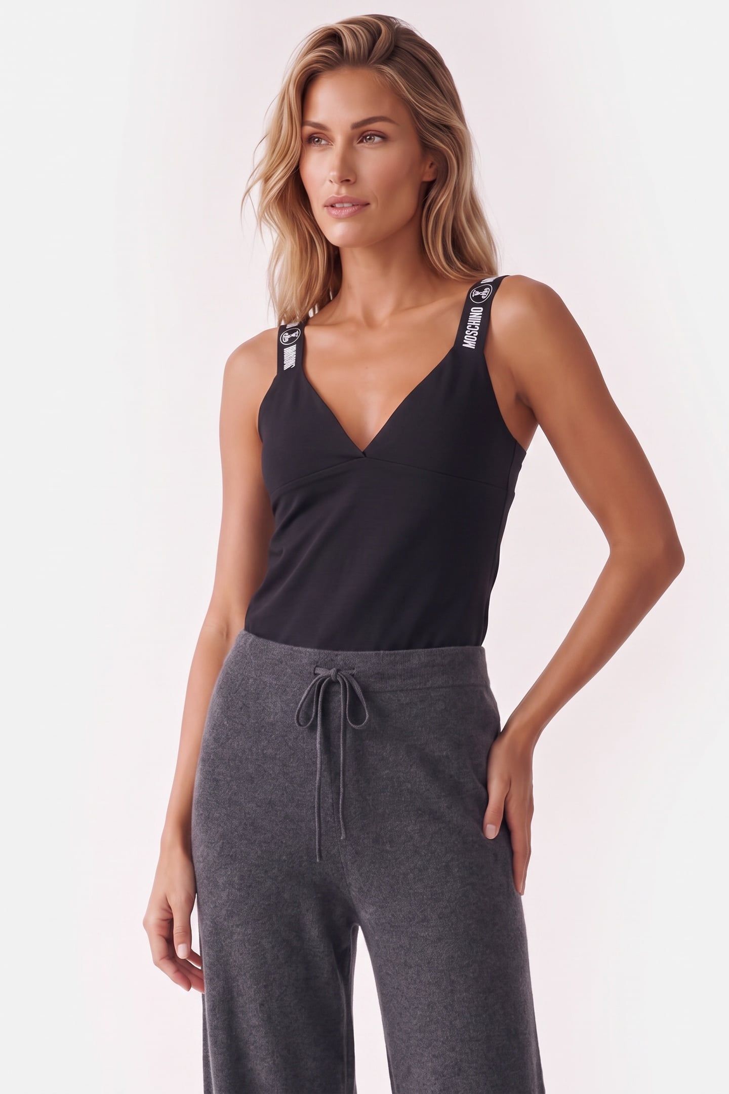 TANK TOP BLACK 1