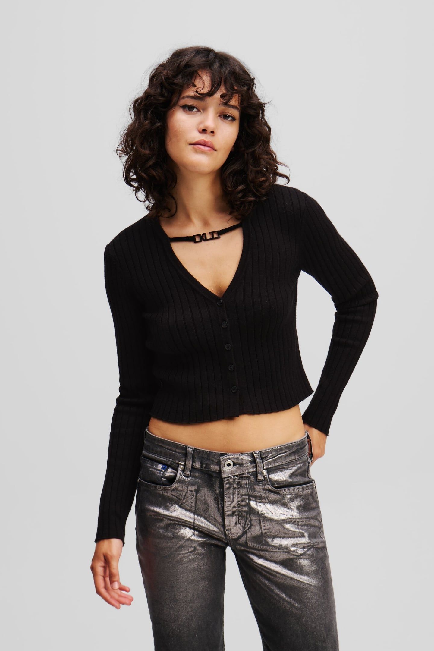 KLJ CROPPED CARDIGAN BLACK 1