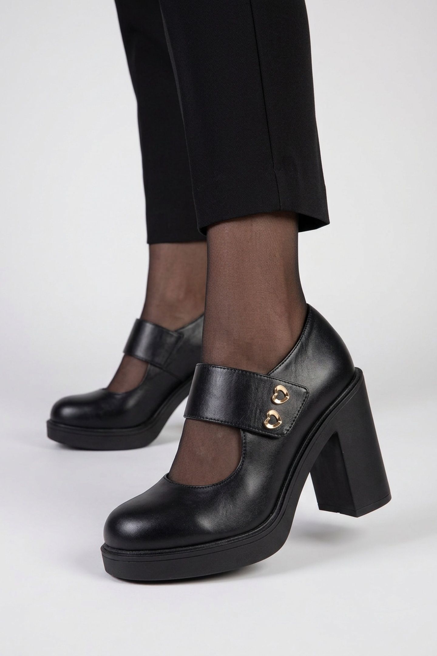 SHOES BLACK 2