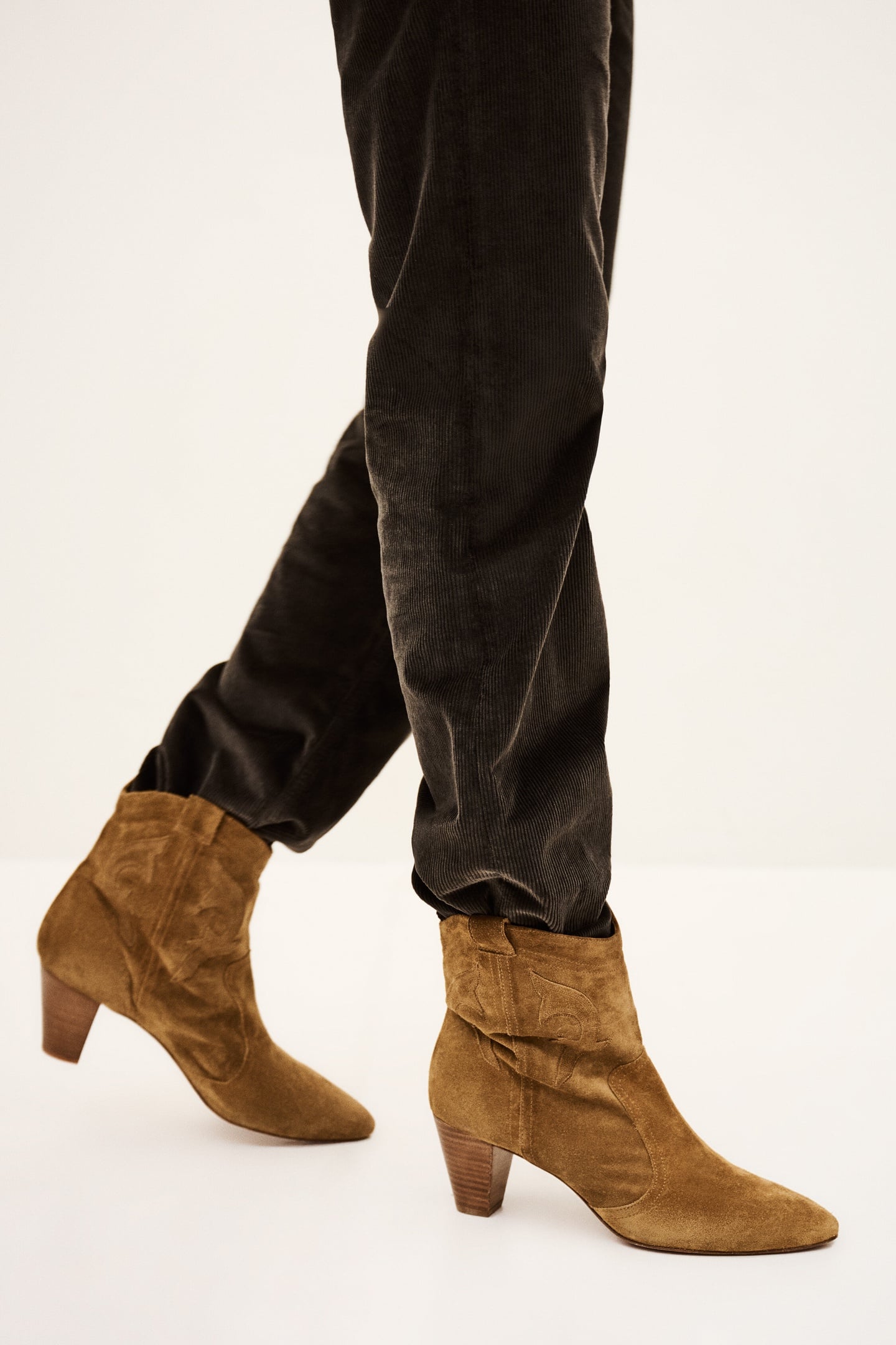 ANKLE BOOTS BRONZE 4