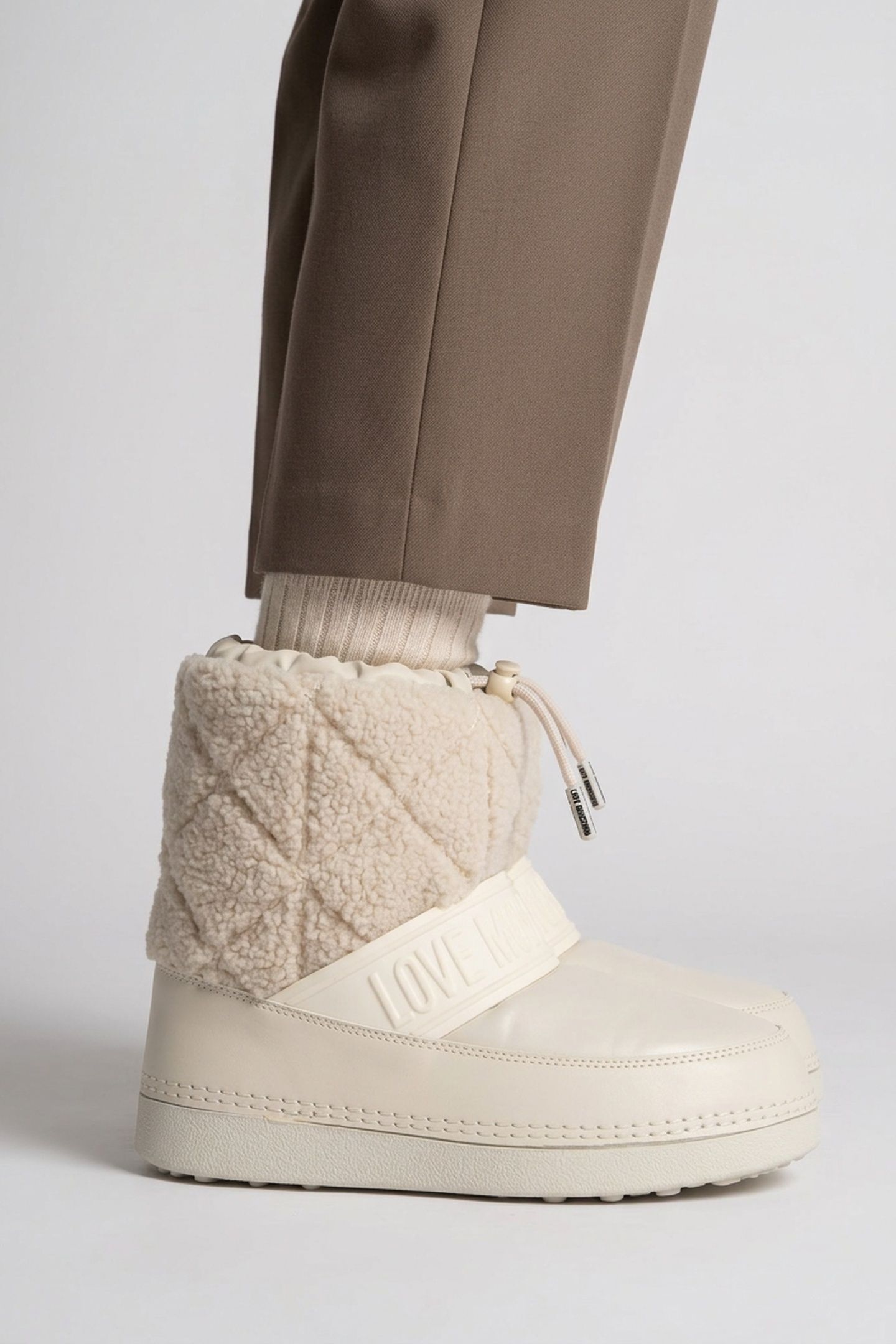 WINTER-BOOTS WHITE 4