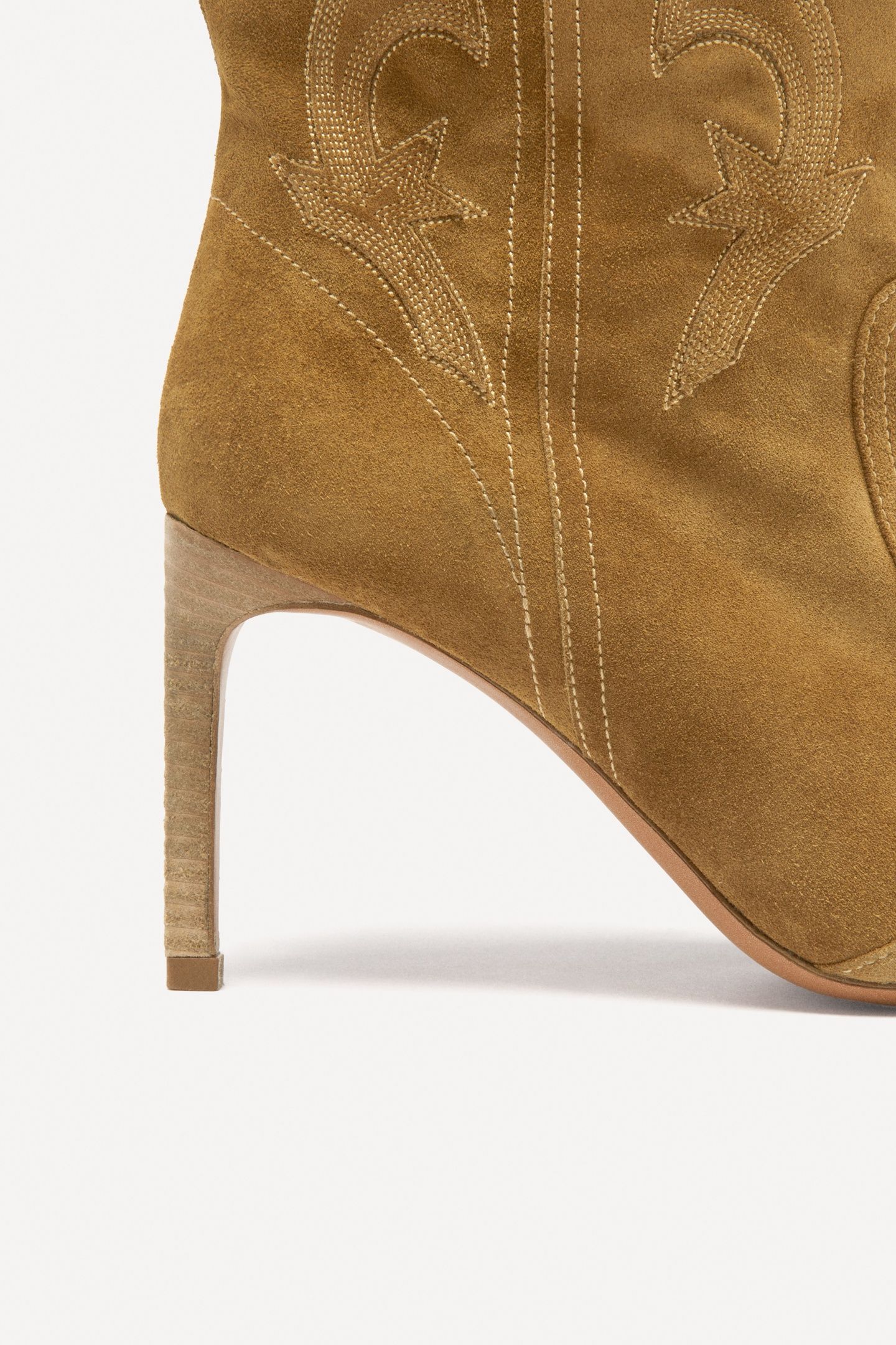 ANKLE BOOTS BRONZE 3