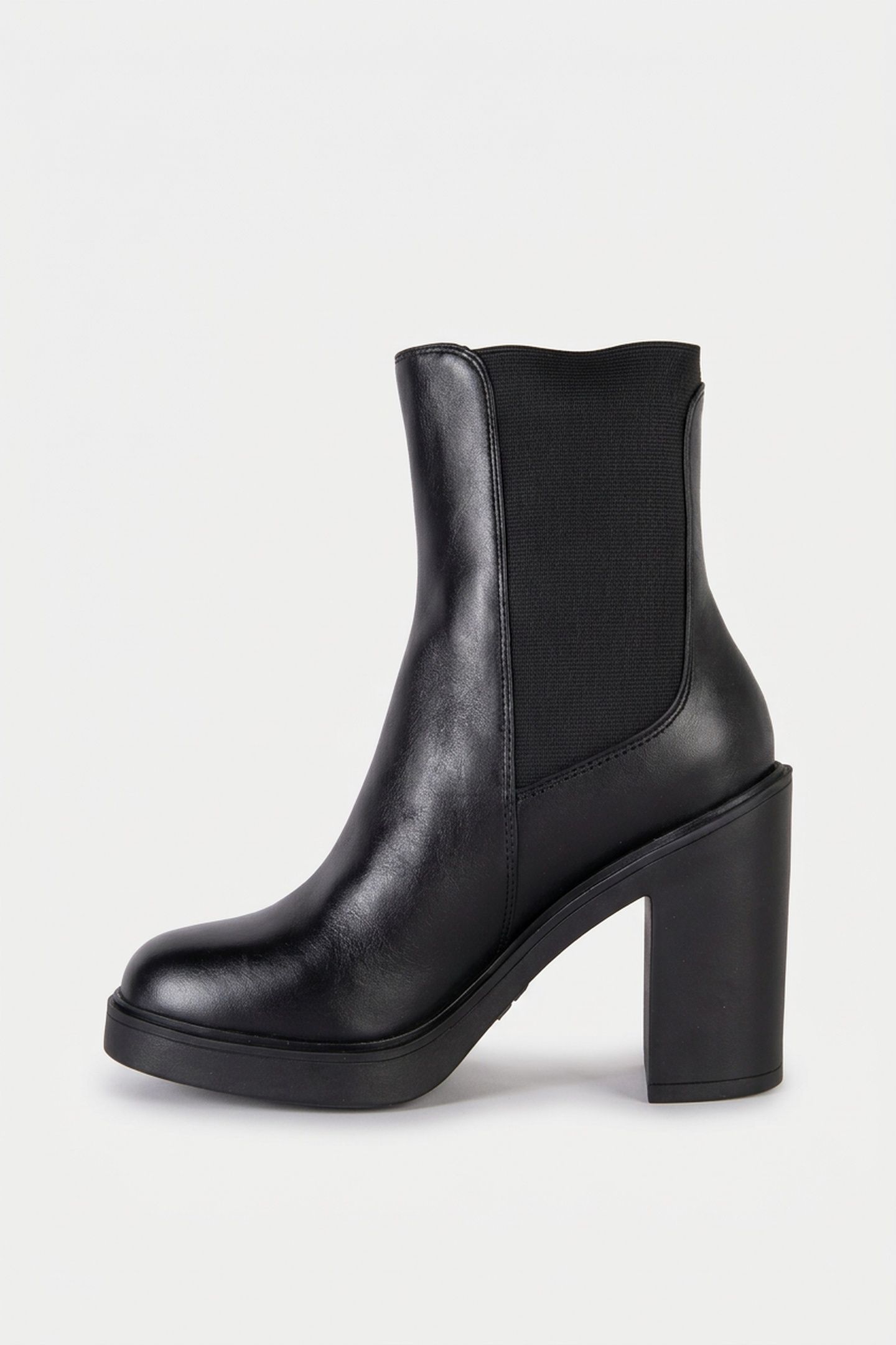 BOOTS BLACK 2