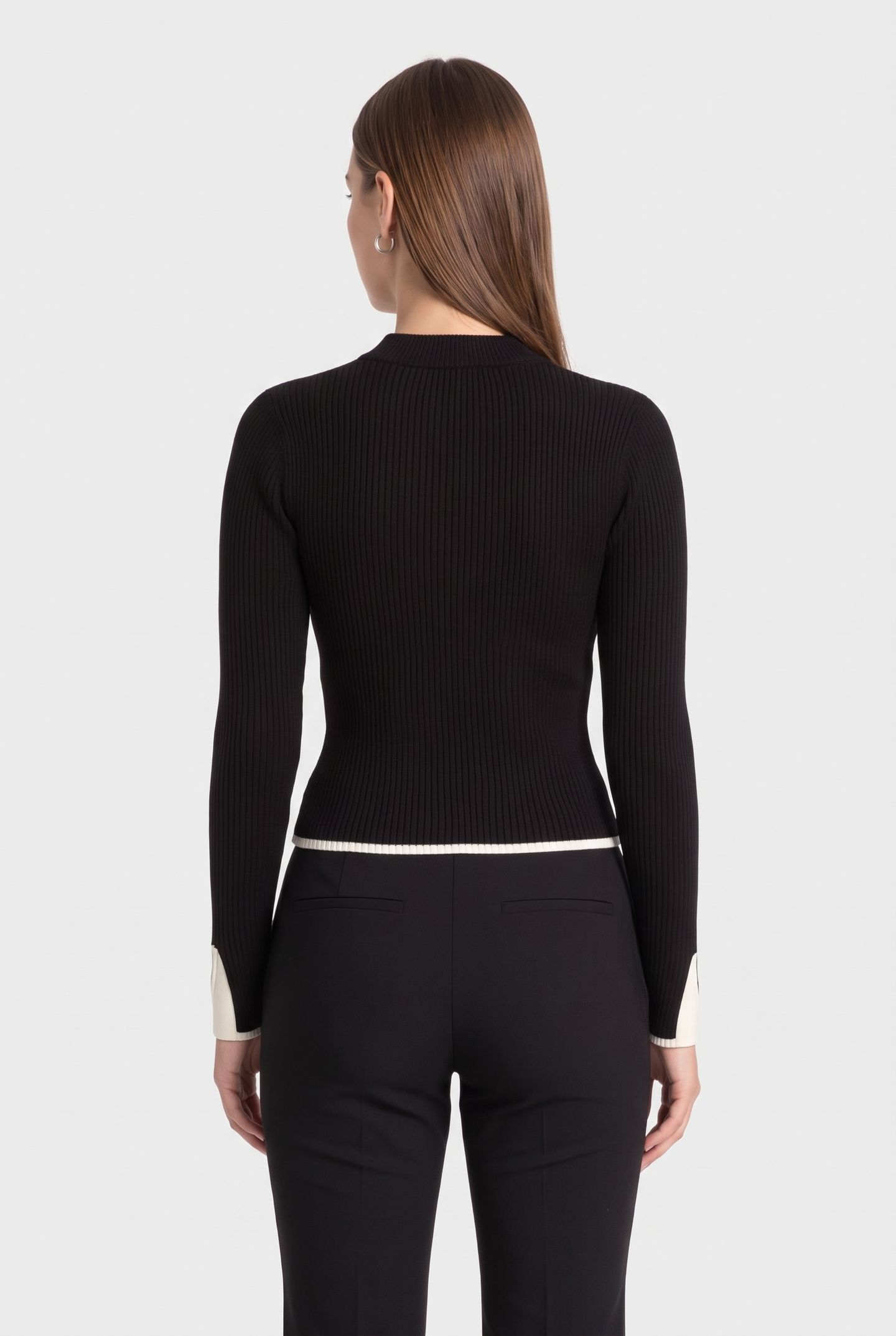 KLJ MOCK NECK SWEATER BLACK 2