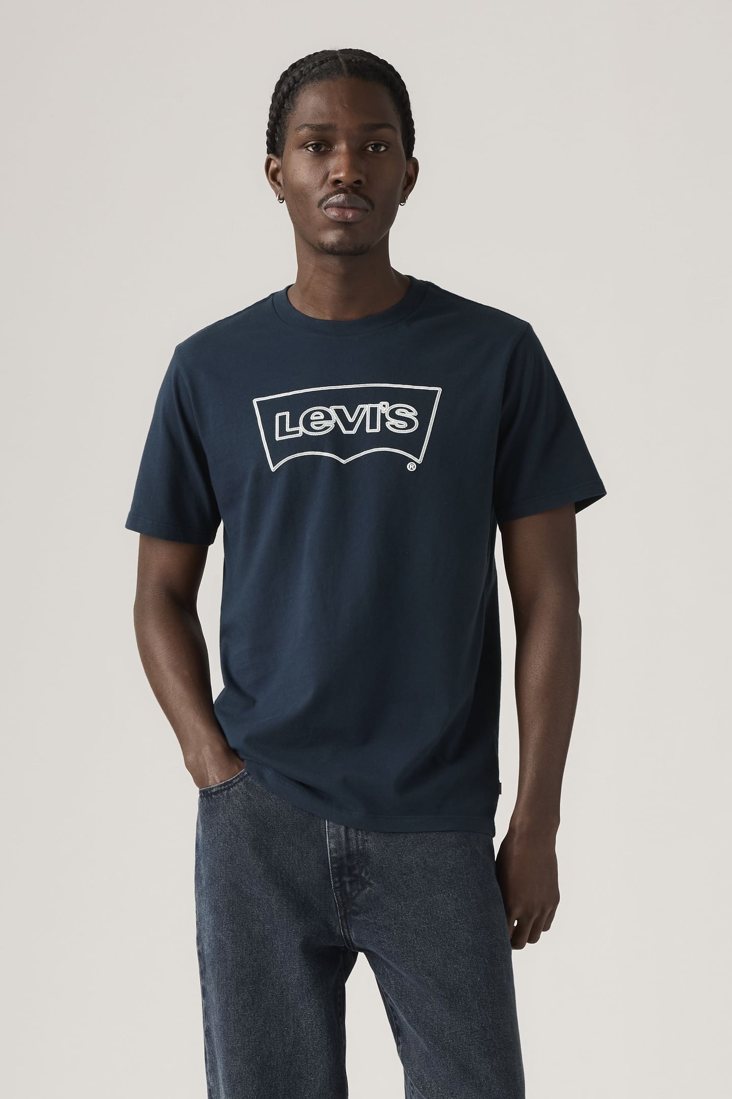 CLASSIC GRAPHIC TEE 1
