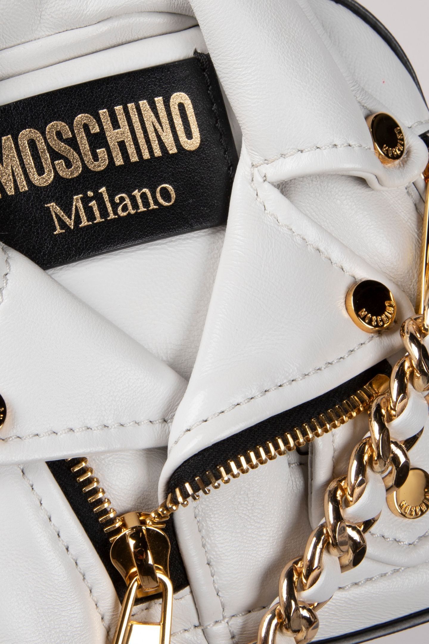 BAG WHITE 4
