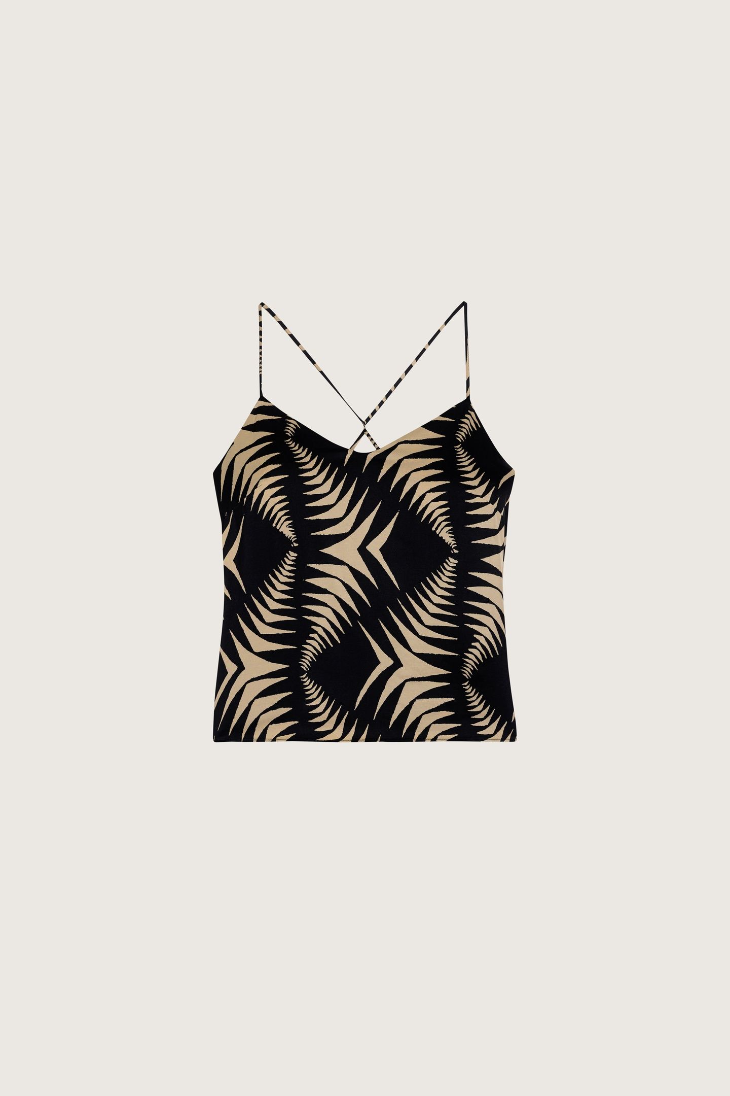 SLEEVELESS TOP BLACK 3