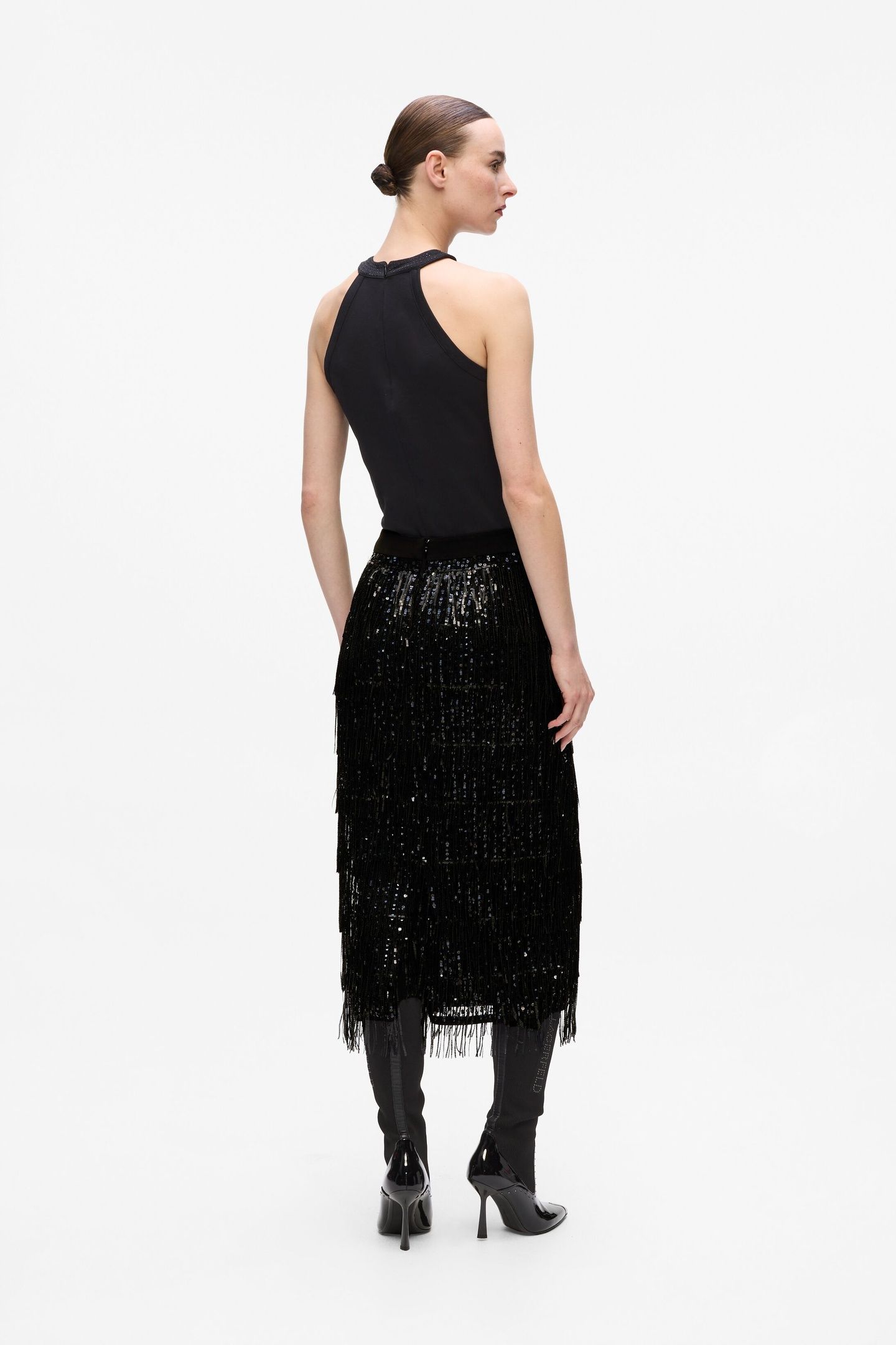 SEQUINS FRINGE SKIRT BLACK 3