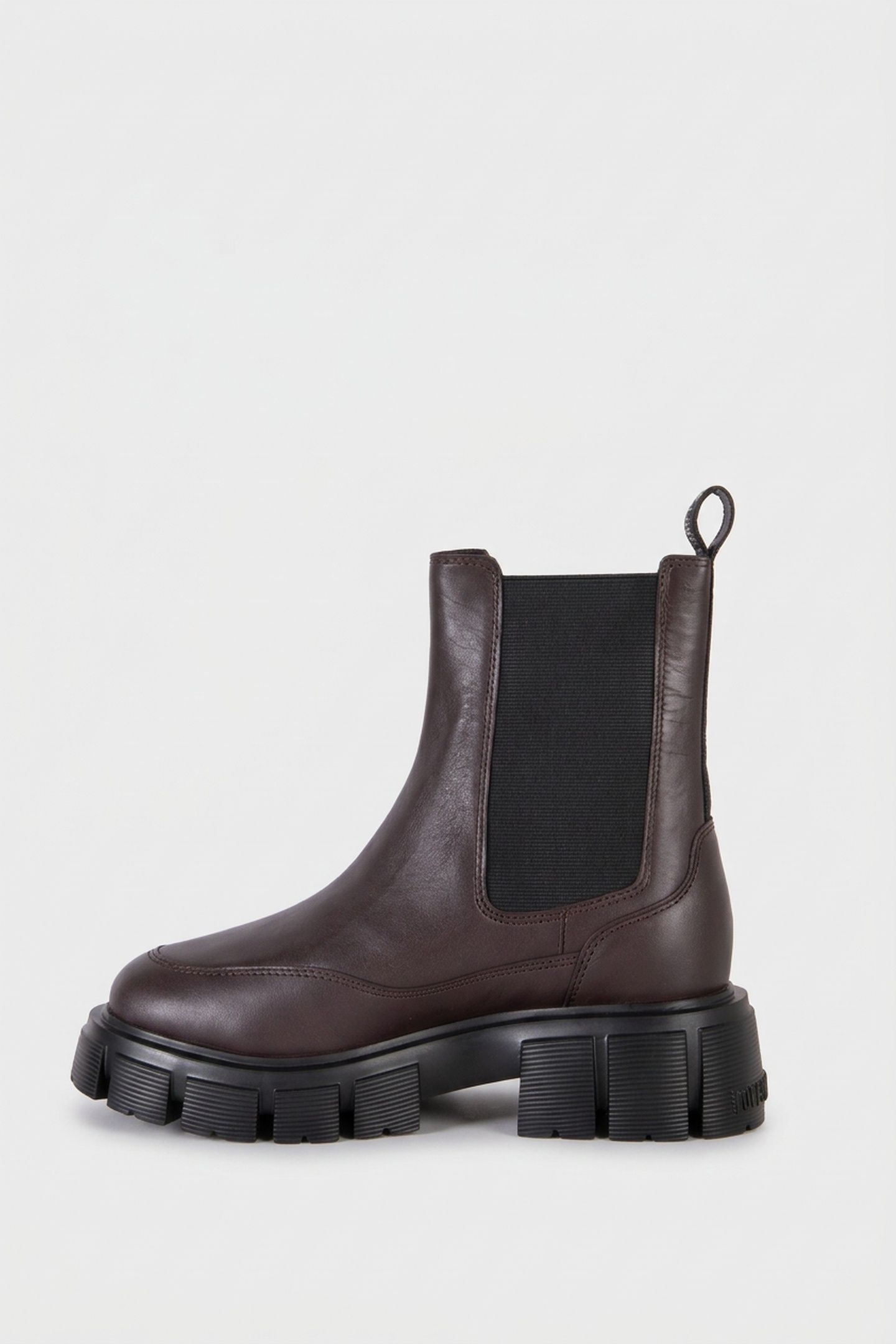 BOOTS BROWN 4