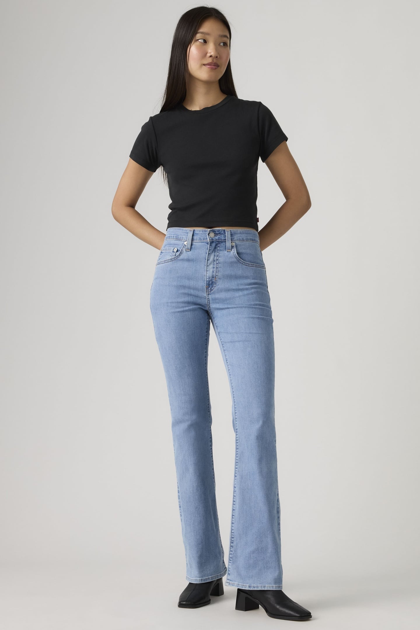 725™ HIGH RISE BOOTCUT LIGHTWEIGHT JEANS 6