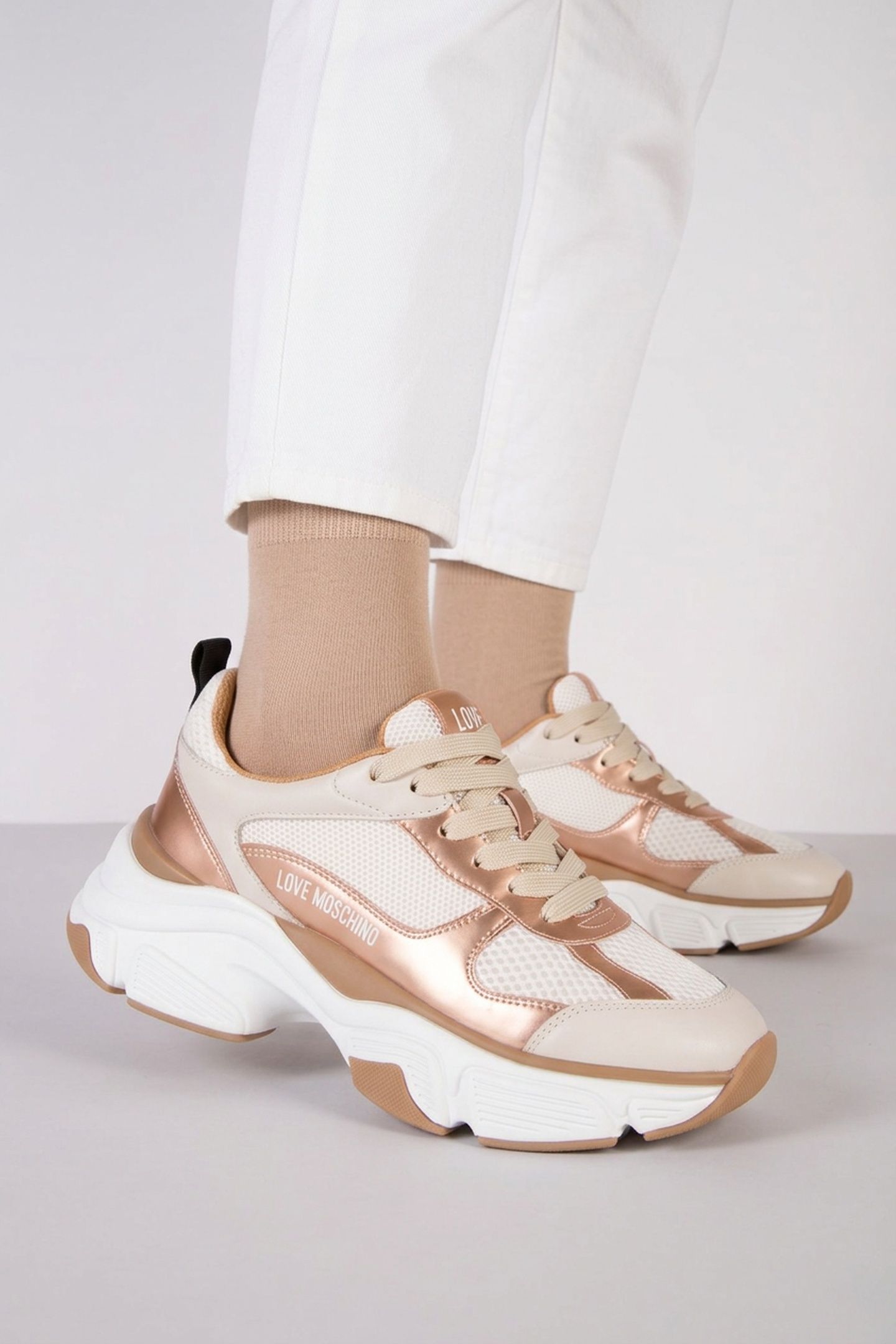 SNEAKERS WHITE 3