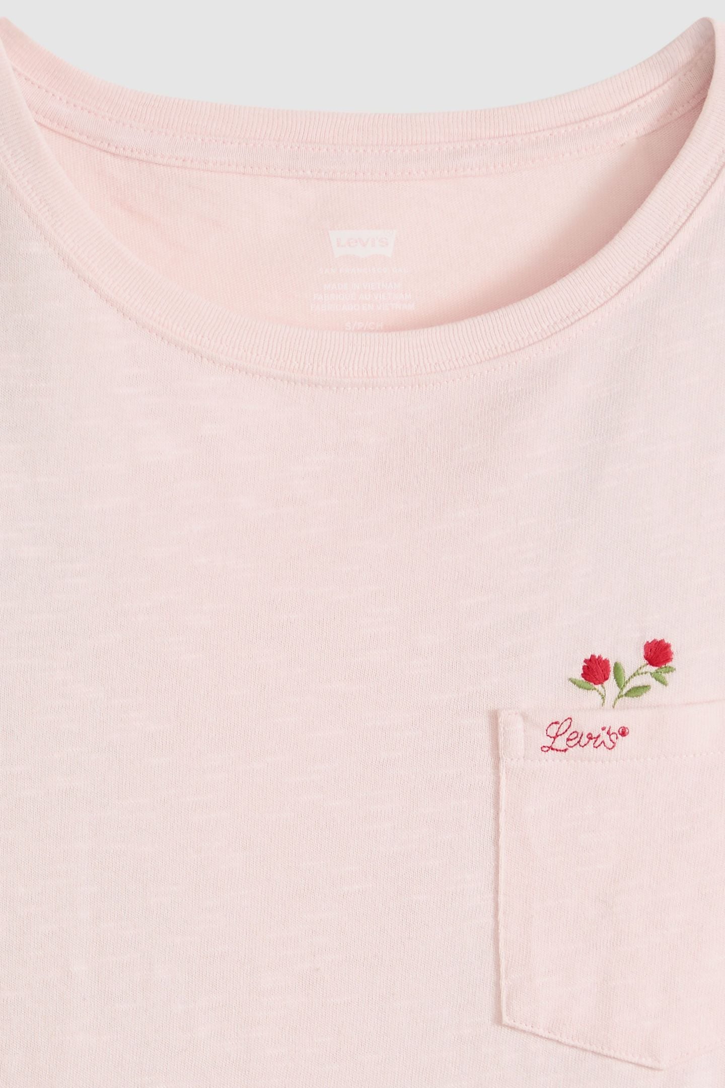 GRAPHIC JULIE POCKET TEE 6