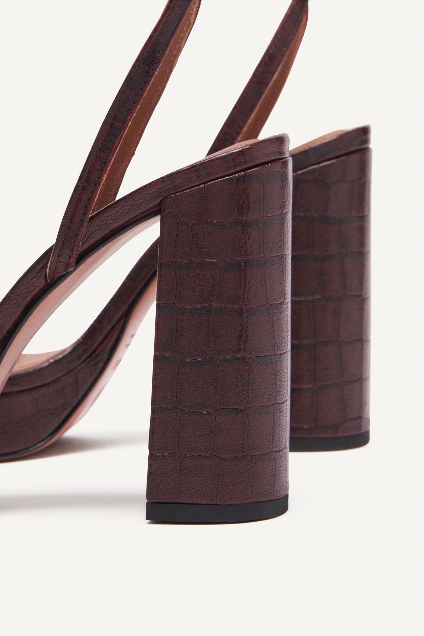 SANDALS MARRON 4