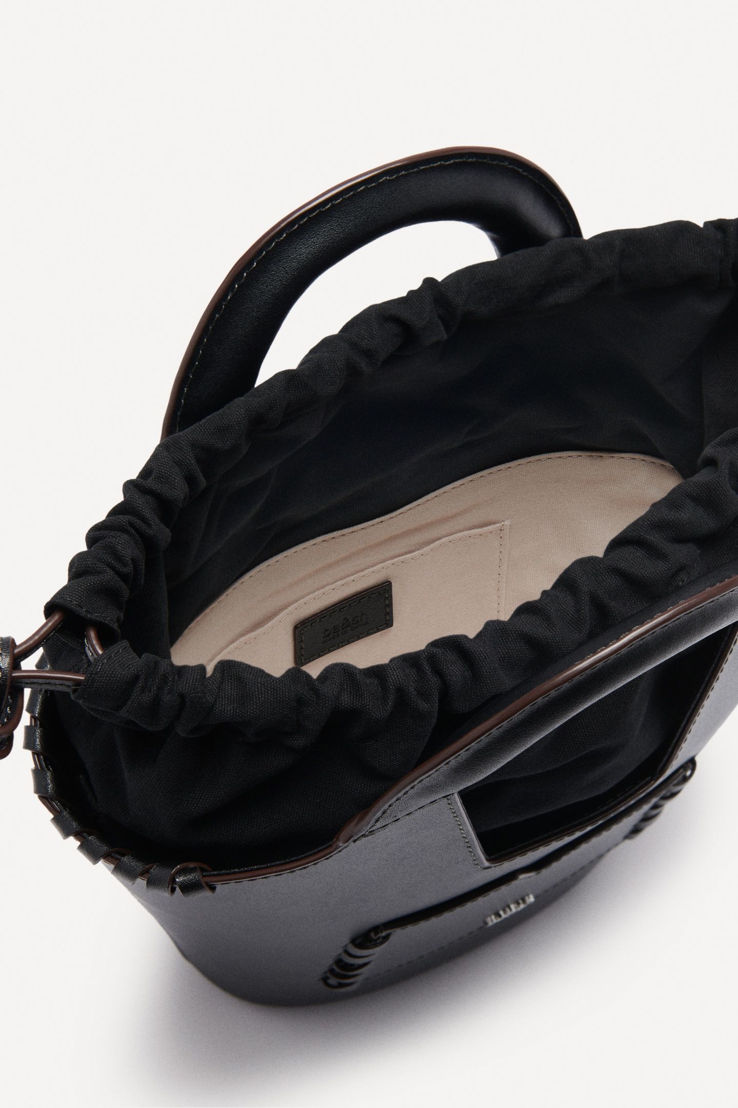 HAND BAG BLACK 4